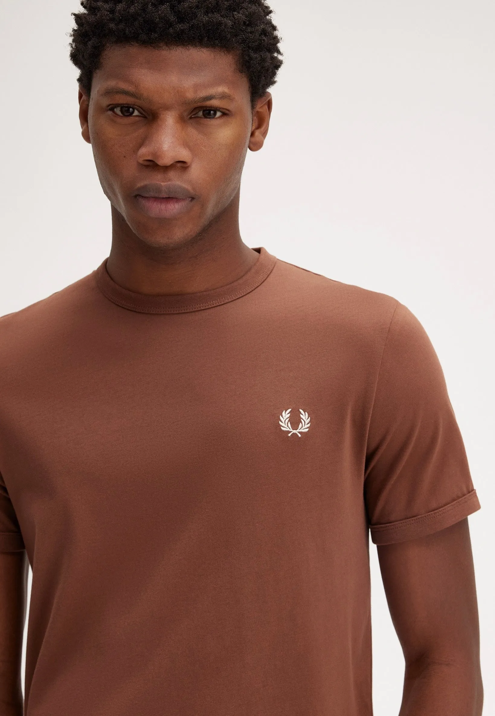 Fred Perry - Ringer Whisky Brown - T-Shirt Geometric and trendy