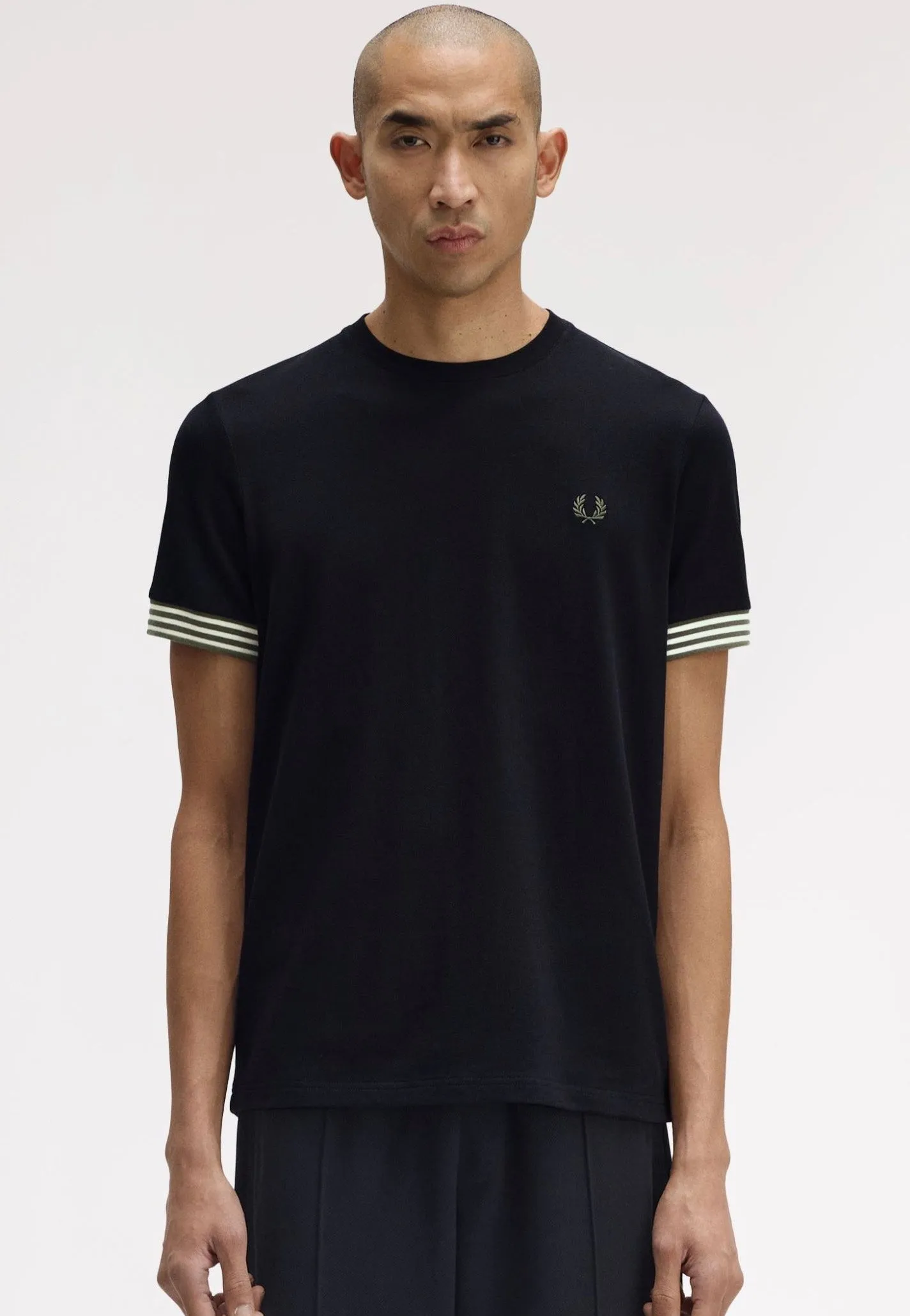 Fred Perry - Striped Cuff T-Black - T-Shirt Beach and sunny