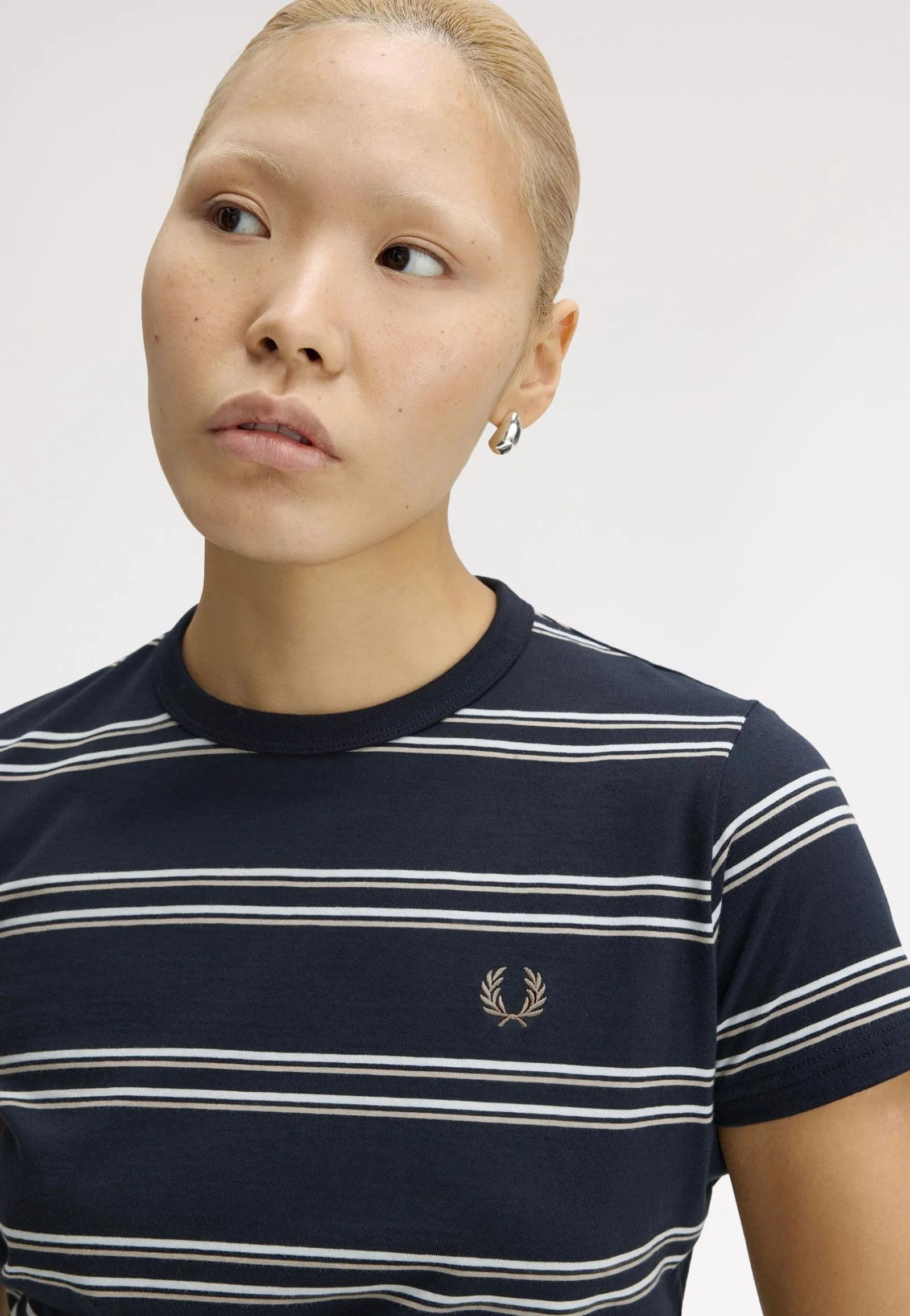 Fred Perry - Striped Navy - T-Shirt night - visible