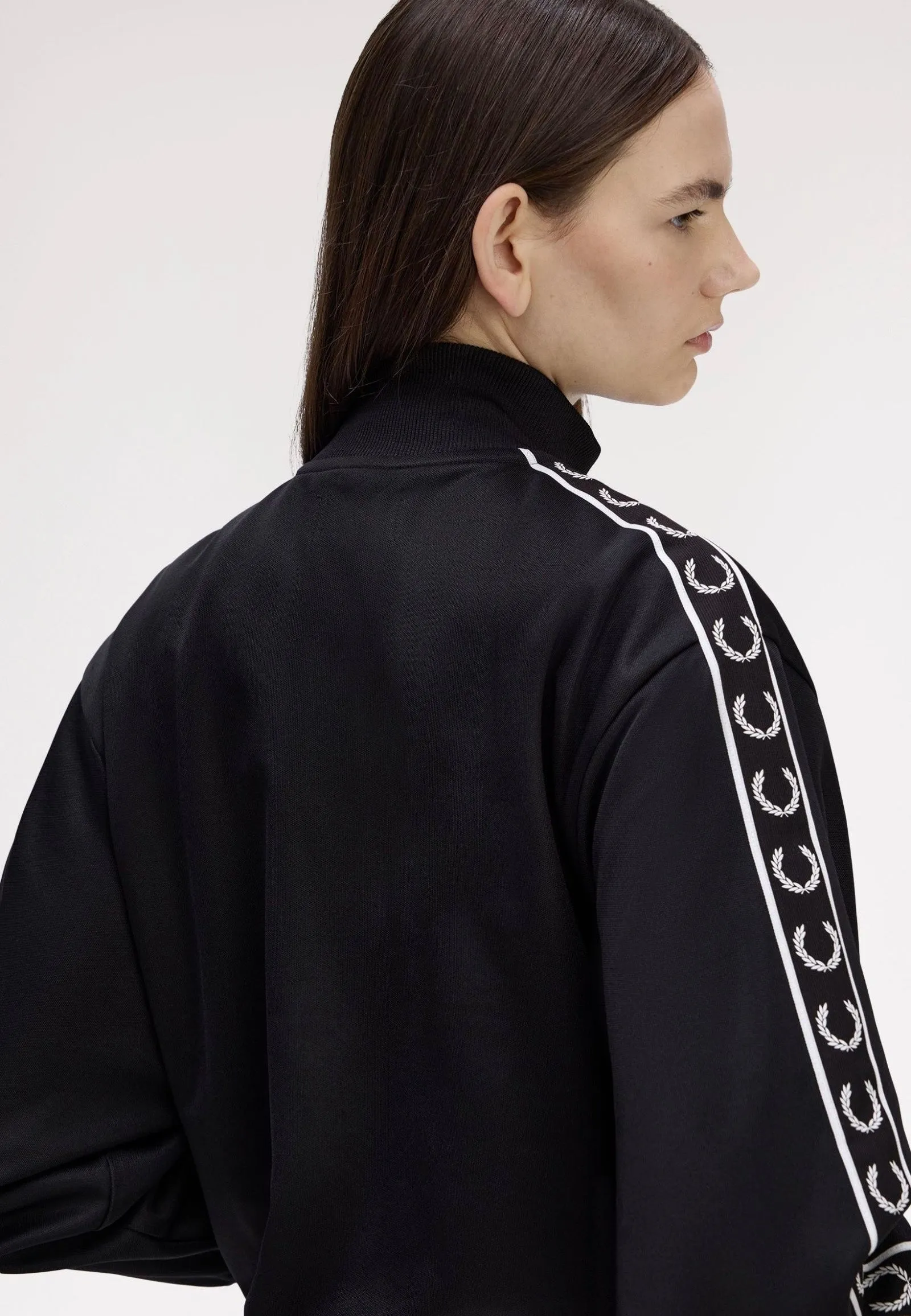 Fred Perry - Taped Track Black - Track Jacket Trendy Wear