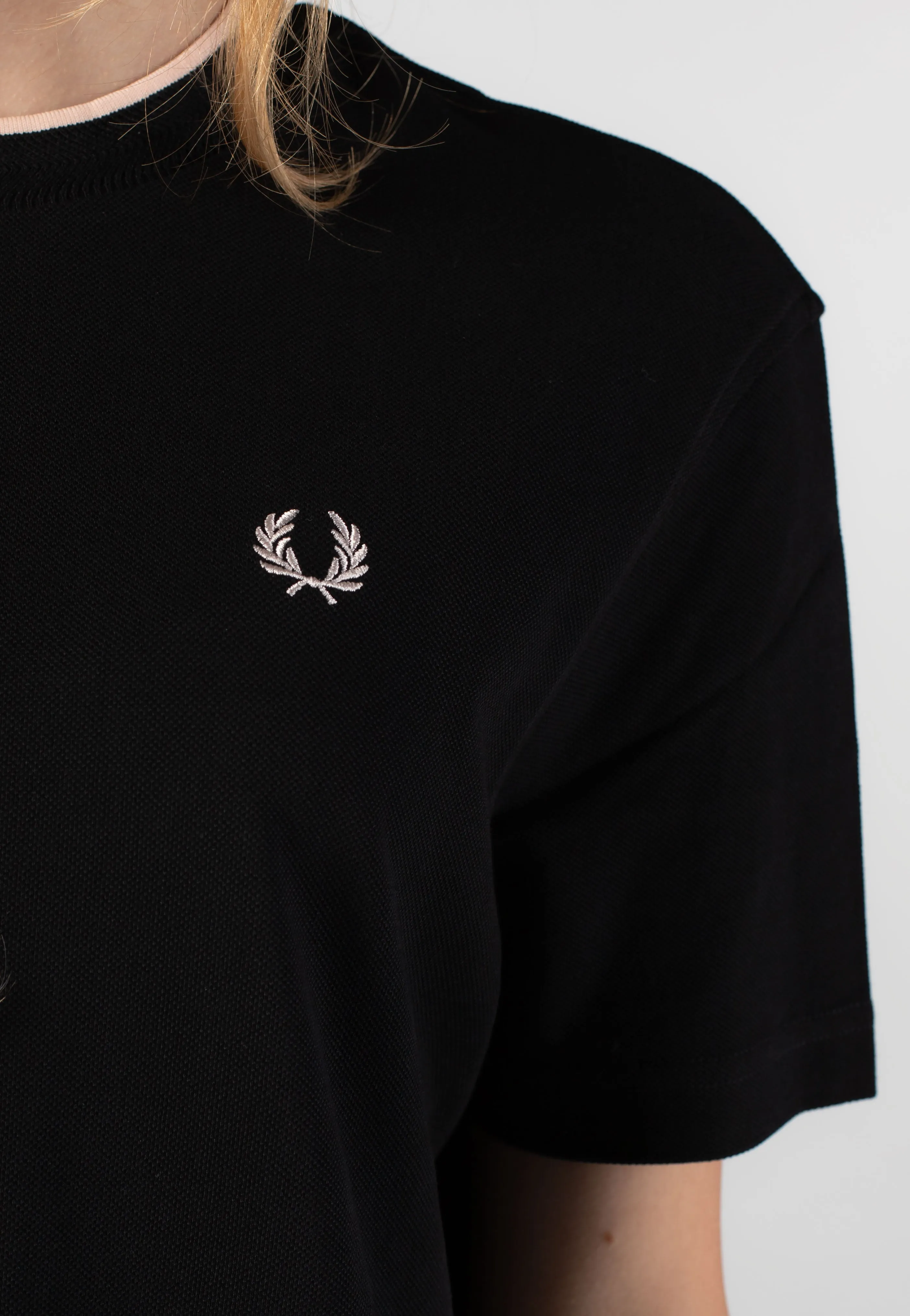 Fred Perry - Tipped Pique T-Shirt Black - Dress Adjustable Design