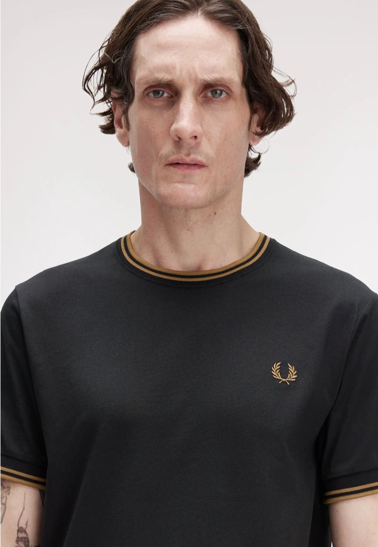 Fred Perry - Twin Tipped Black/Shadedstone - T-Shirt Machine washable and easy