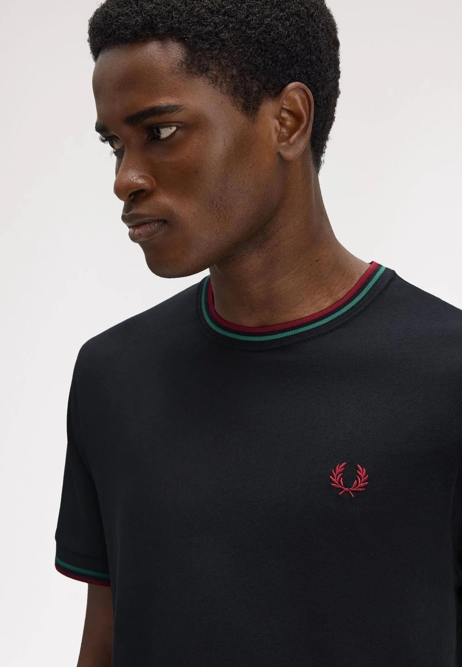 Fred Perry - Twin Tipped Navy/Sportgrey/Burnt Red - T-Shirt Quick Comfort