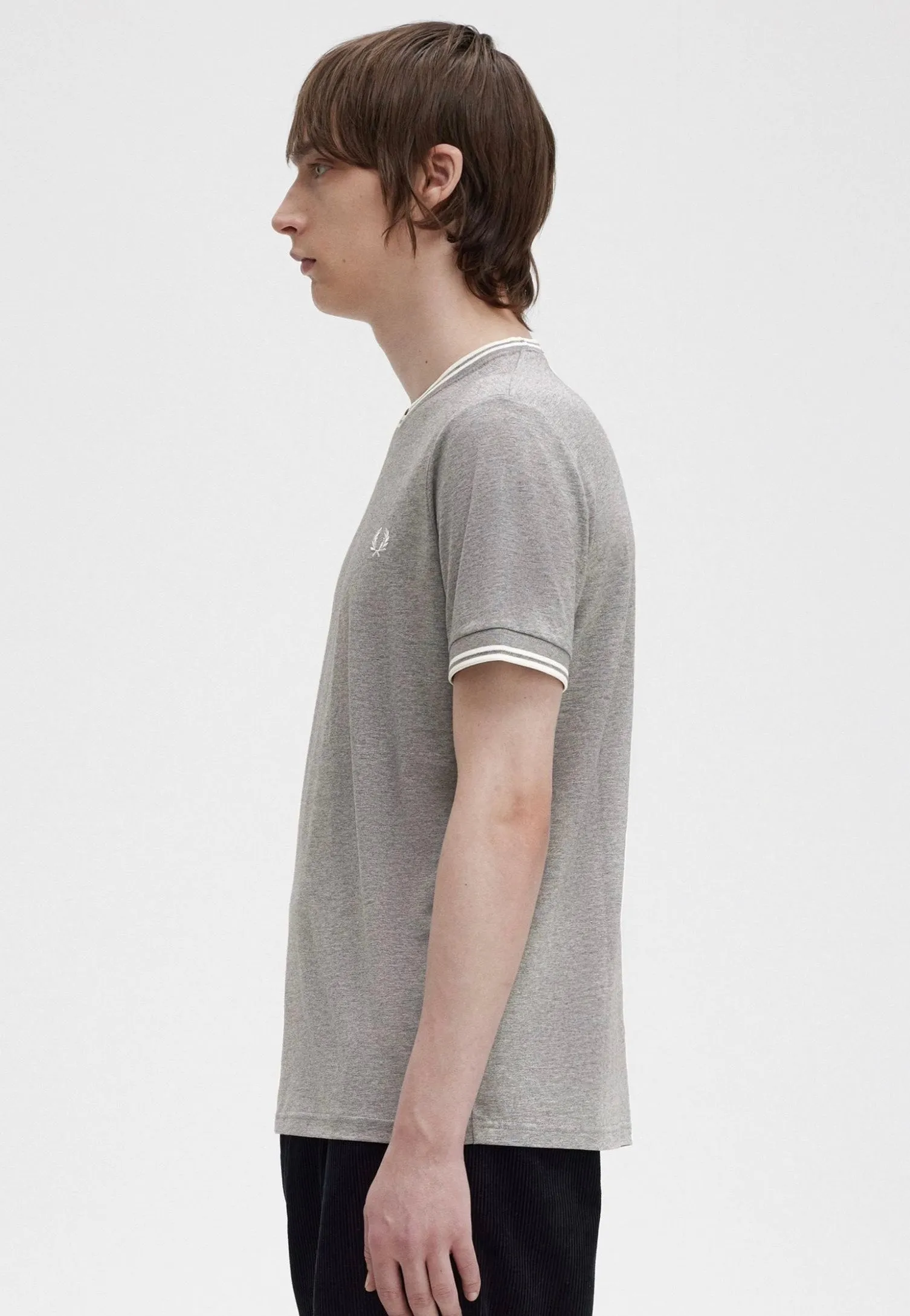 Fred Perry - Twin Tipped Steel Marl - T-Shirt Maximalist Style