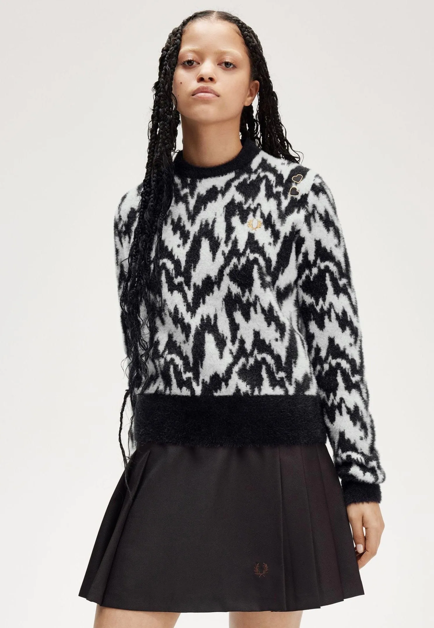 Fred Perry x Amy Winehouse - Animal Jacquard Ecru - Pullover Refined Corporate International Look
