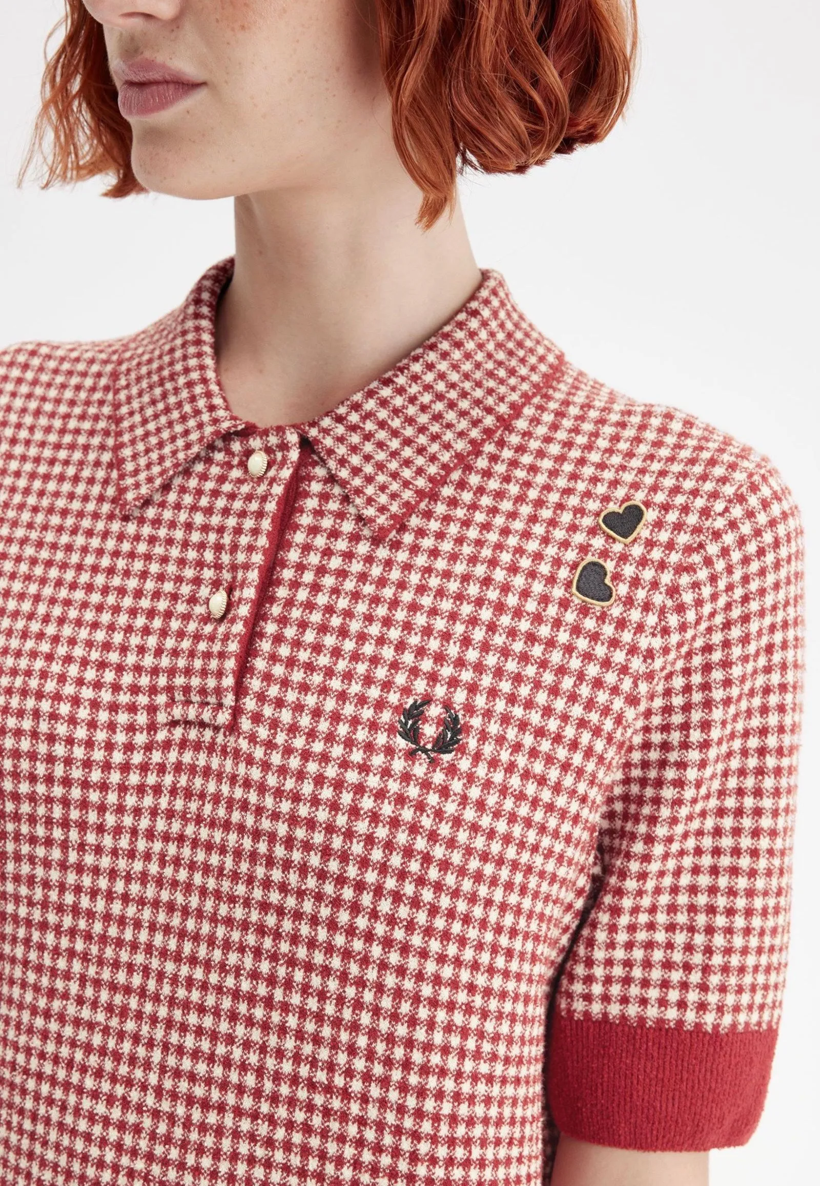Fred Perry x Amy Winehouse - Gingham Knitted Burnt Red - Polo Timeless Cut