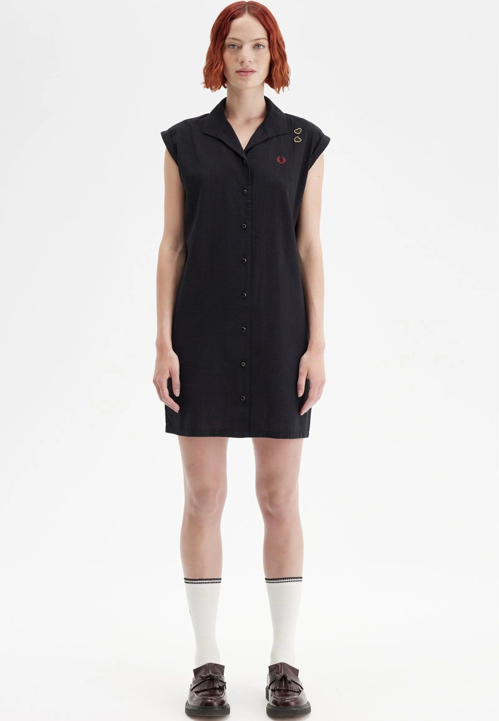 Fred Perry x Amy Winehouse - Open Collar Black - Dress Designer Detail