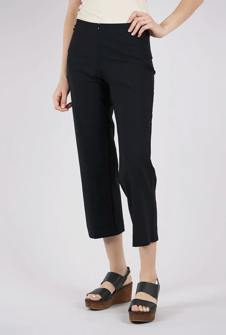 Functional Design Jet Jersey Crop Traveler Pant, Black