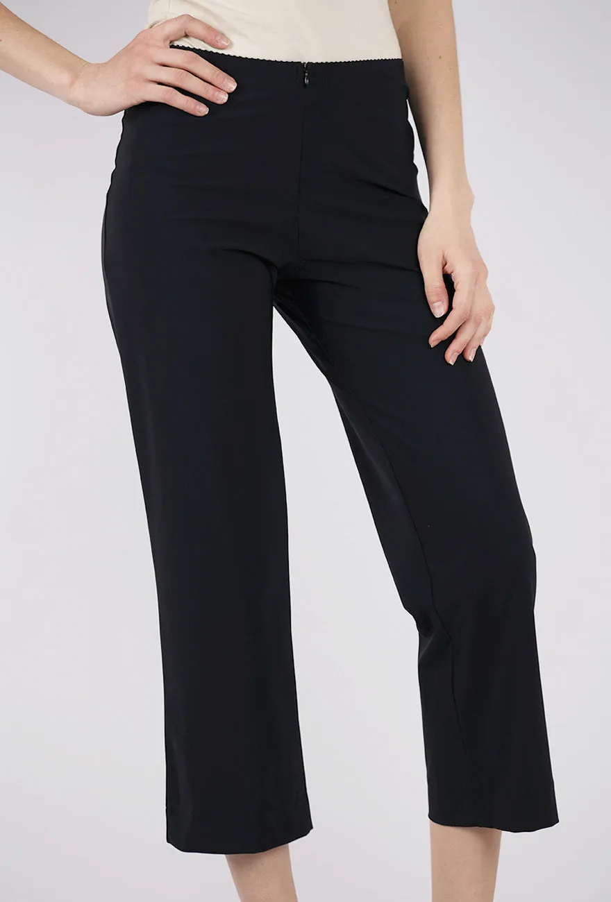Functional Design Jet Jersey Crop Traveler Pant, Black