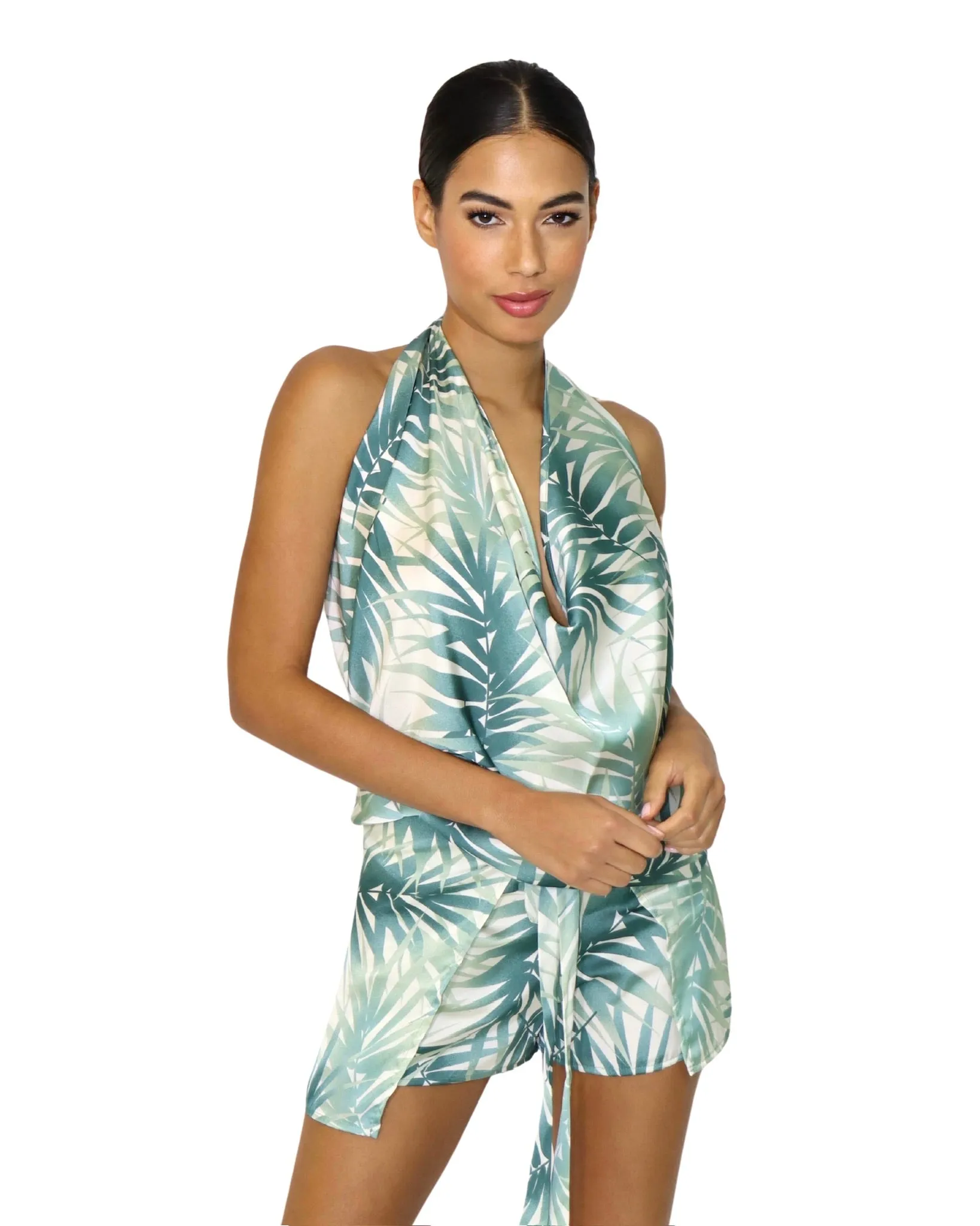 Paradise Green_model1 Des:Model is 57 DD cup and wears size XS-S and US 0