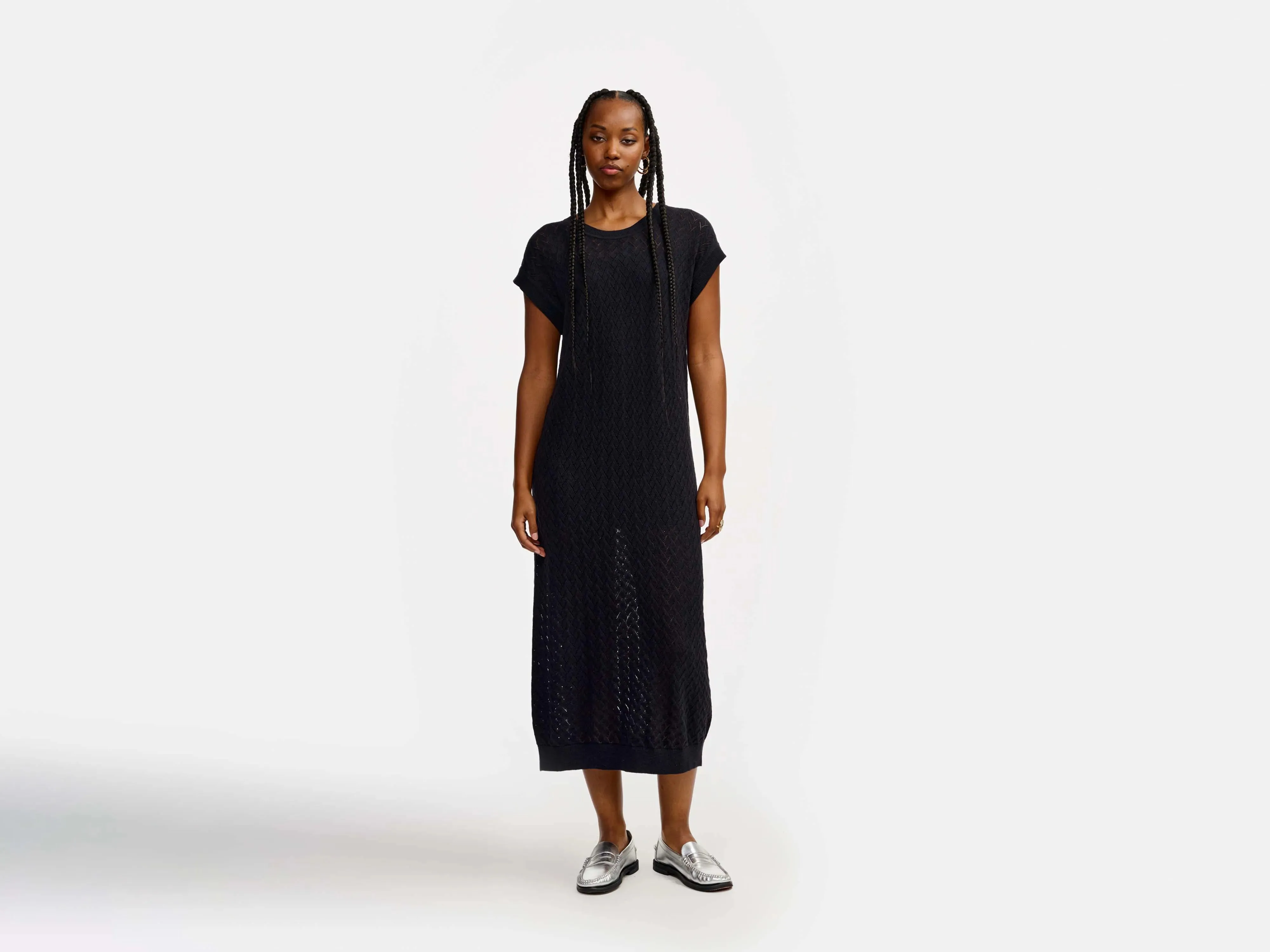 gopmi dress (241 / W / OFF BLACK) Flexible Fit