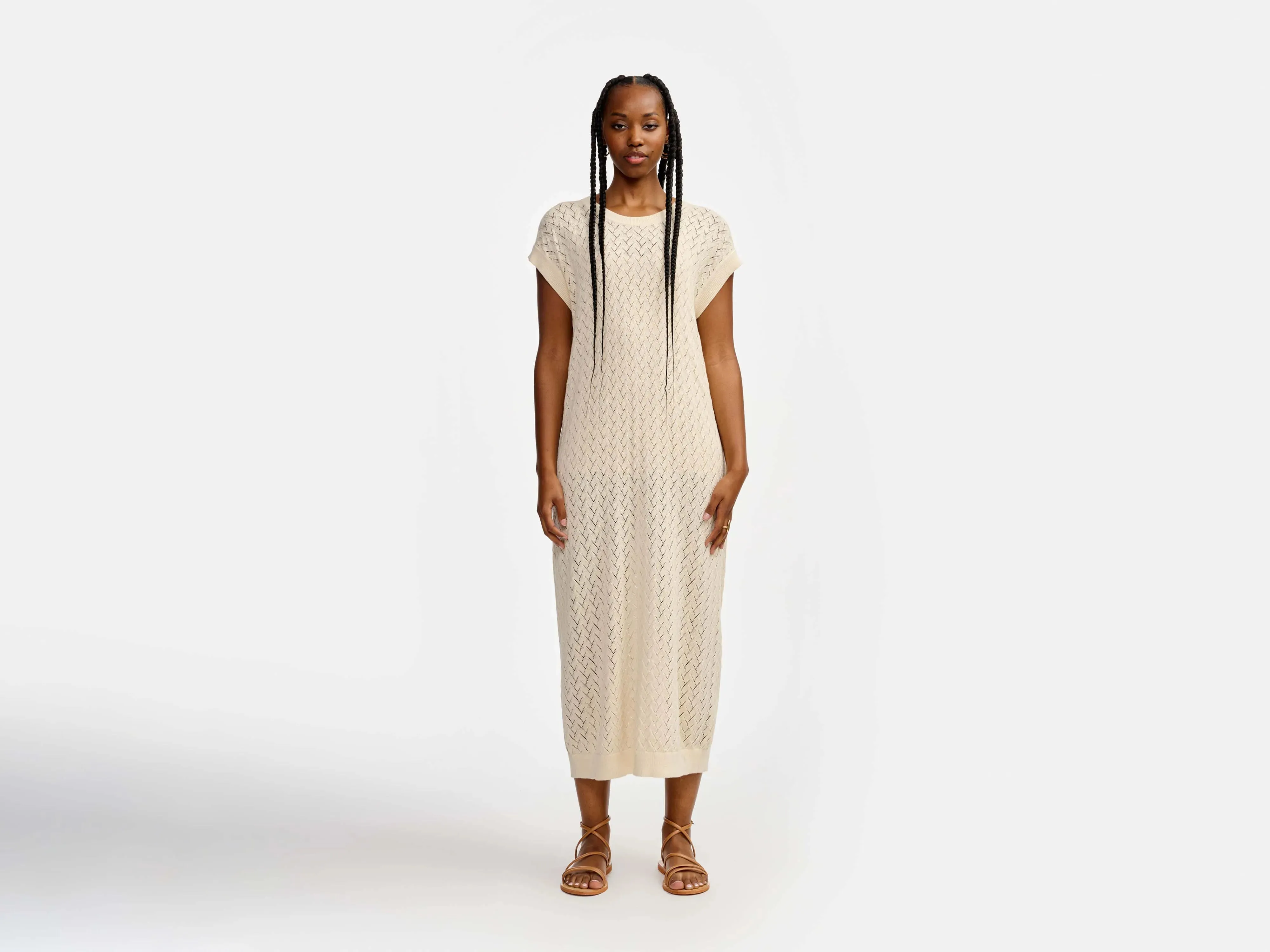 gopmi dress (241 / W / SWAN) Smooth-Finish