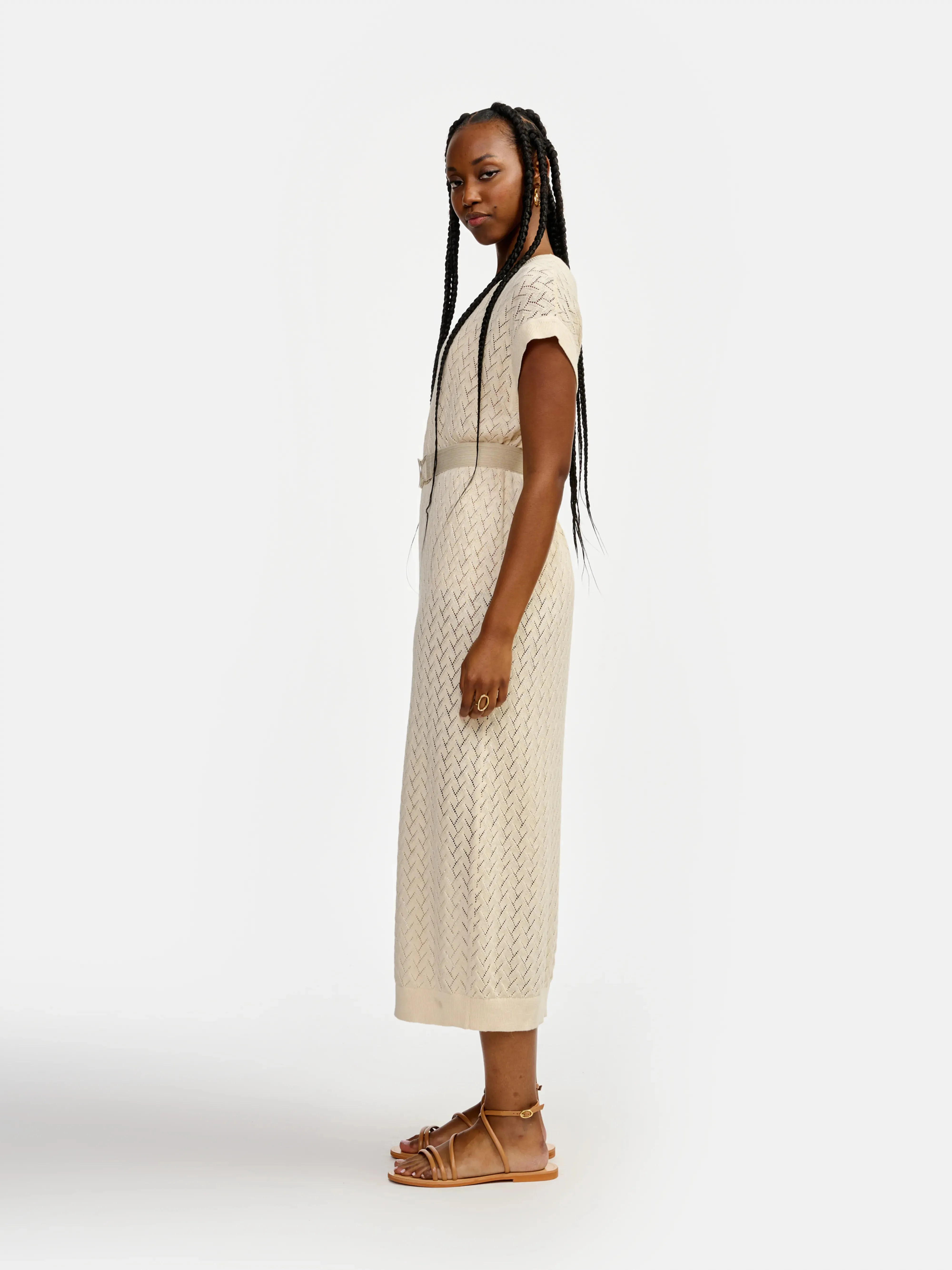 gopmi dress (241 / W / SWAN) flowy style
