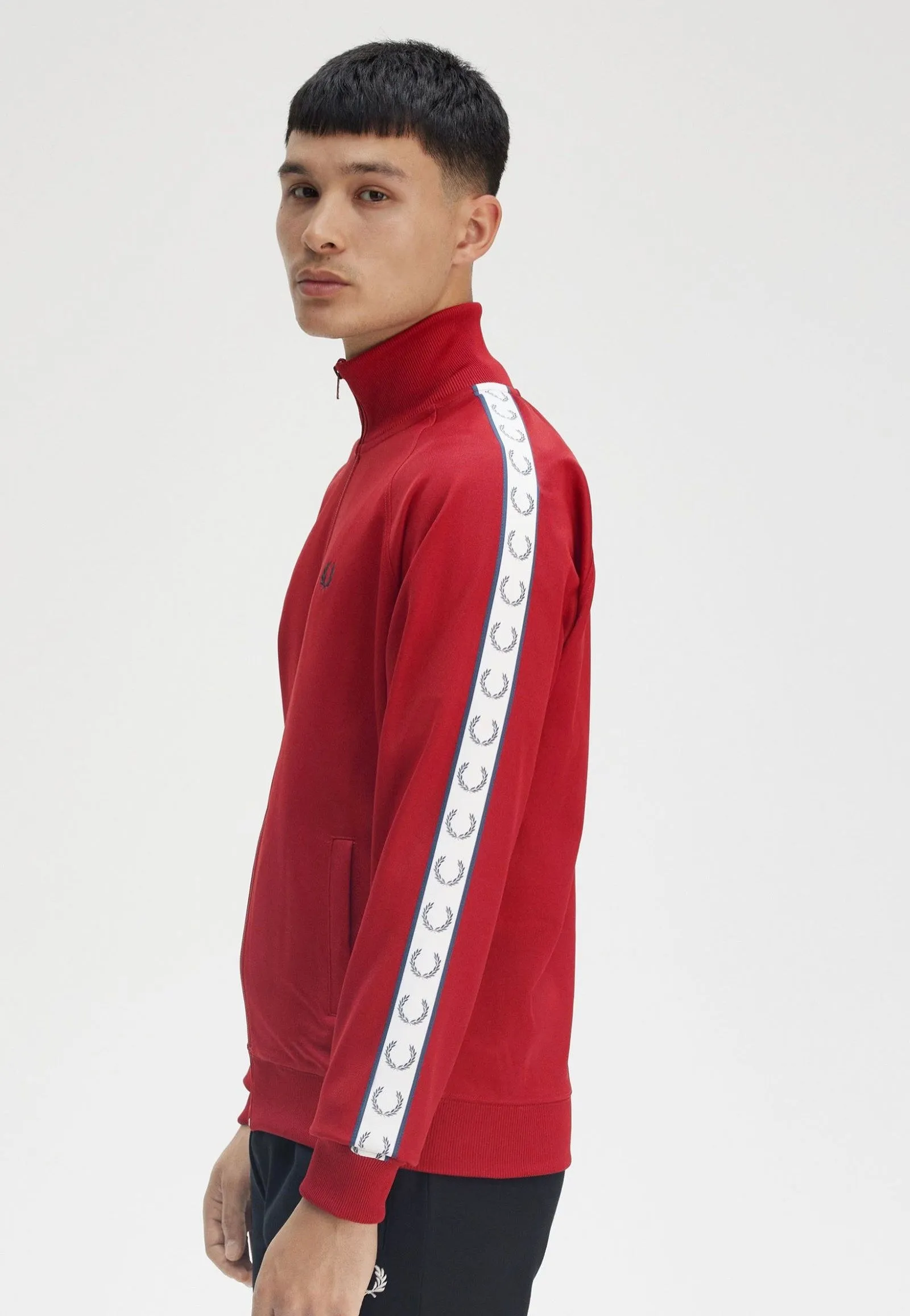Happy looks Fred Perry - Taped Track Burnt Red - Track Jacket