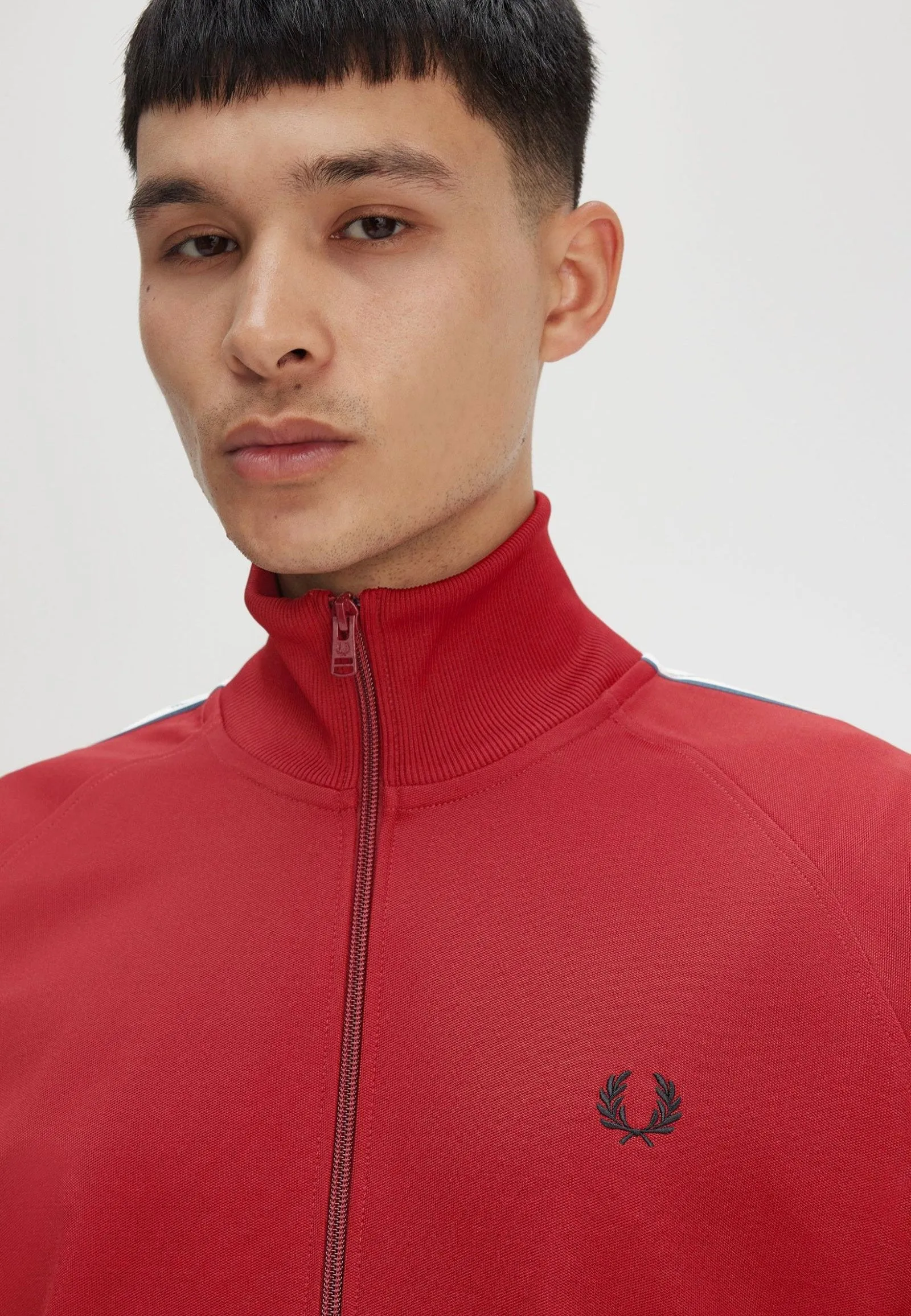 Happy looks Fred Perry - Taped Track Burnt Red - Track Jacket