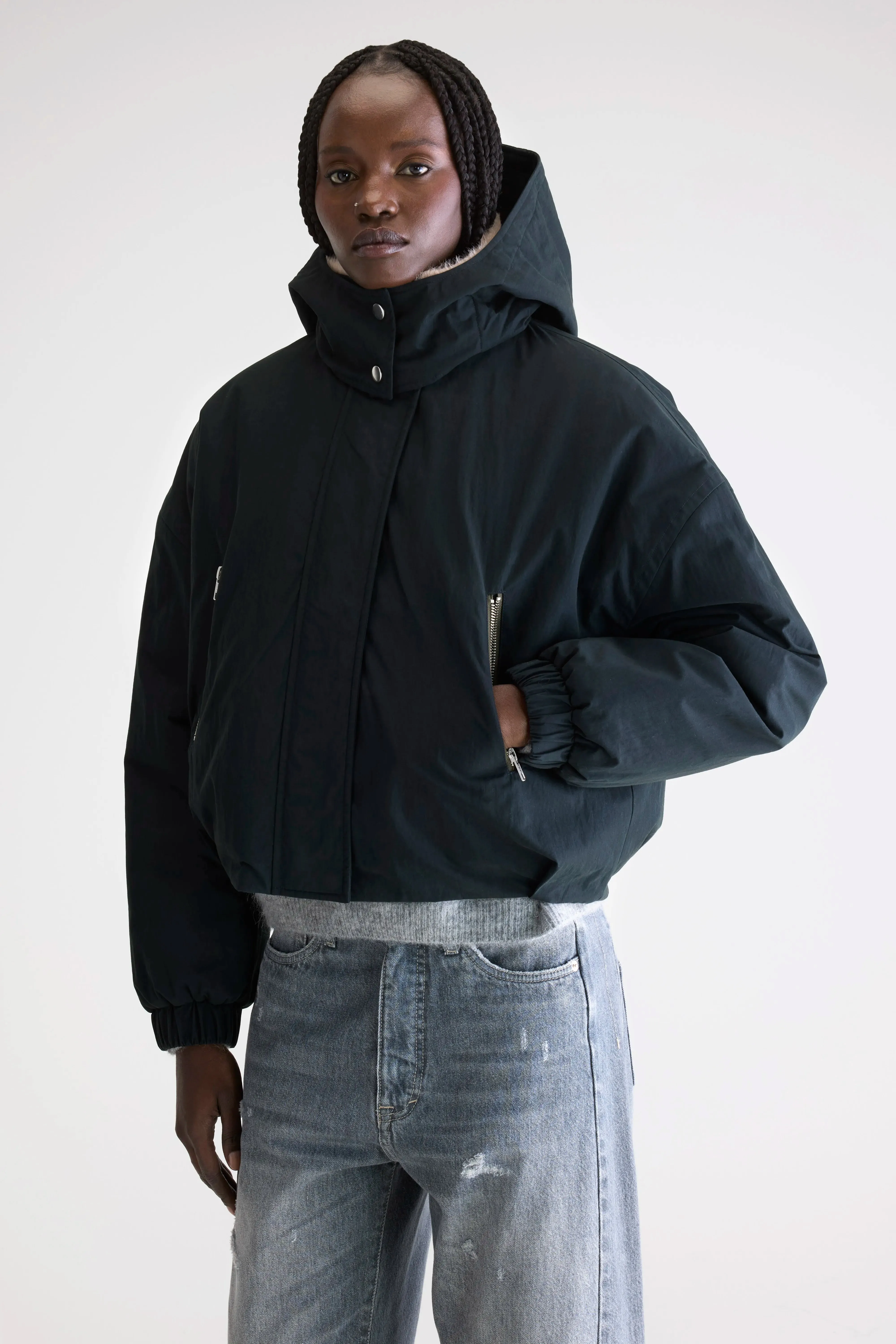 Heat Retention Herna cropped jacket (252 / W / BLACK BEAUTY)