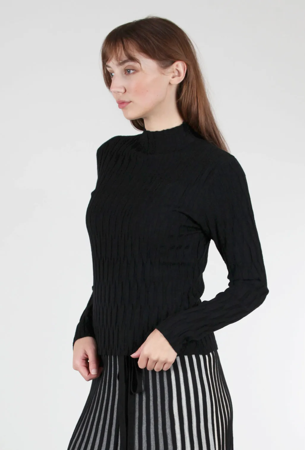 Hem Tightened Daza Sweater, Black