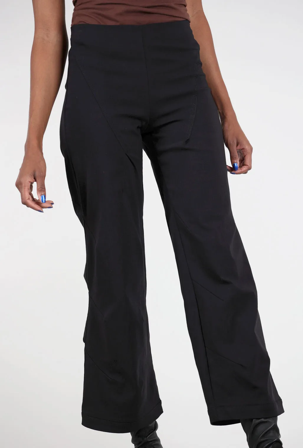 Hennessy Pant, Black Modern Design