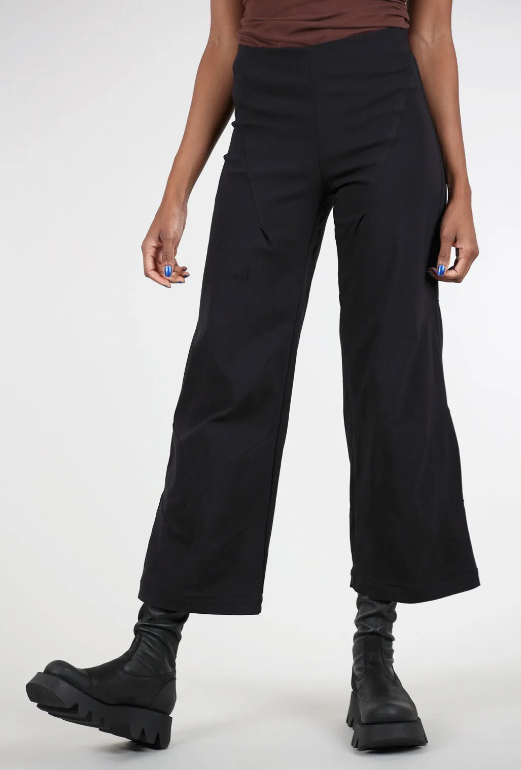 Hennessy Pant, Black Modern Design