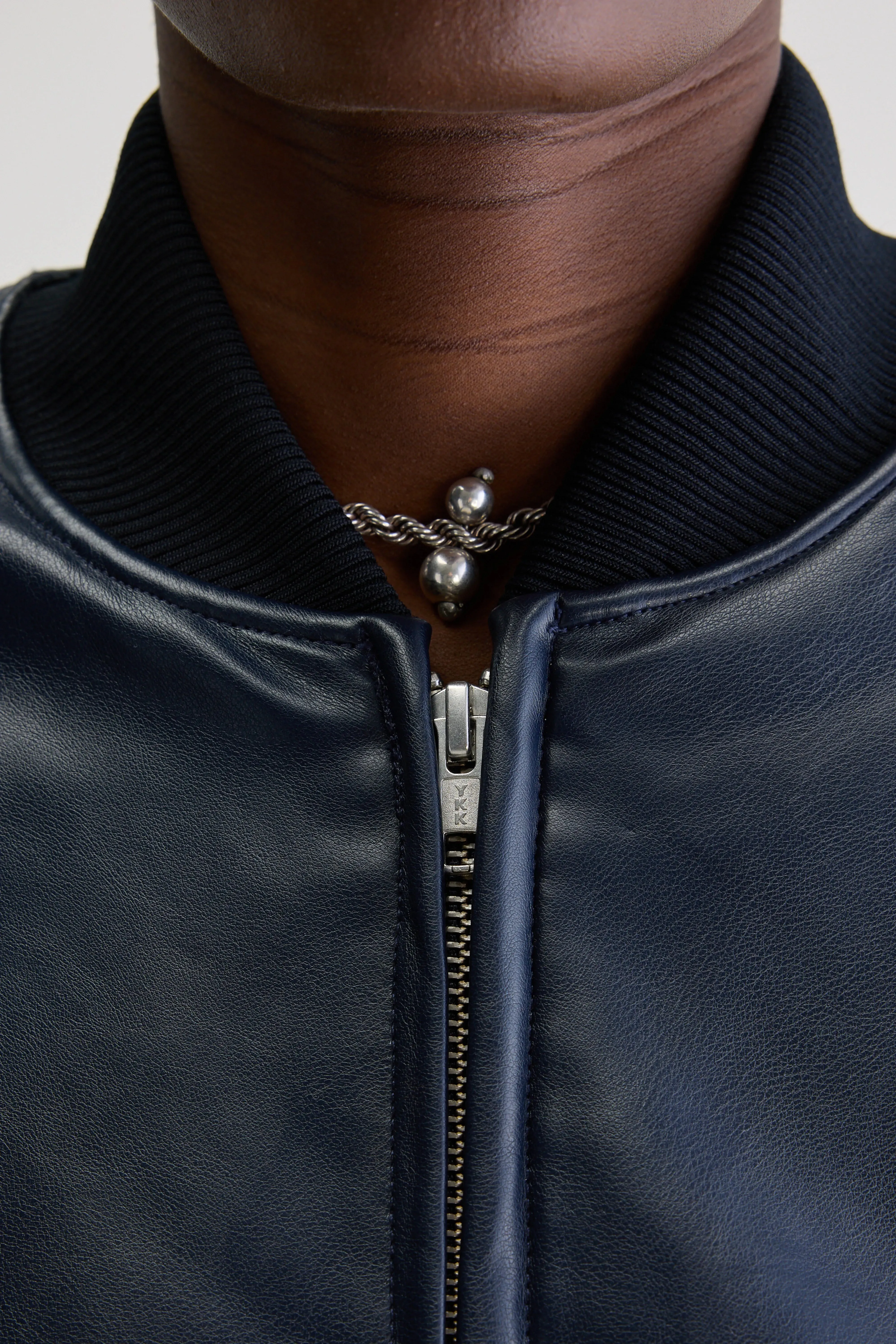 Hiko bomber jacket (251 / W / CAPTAIN) Rugged Build