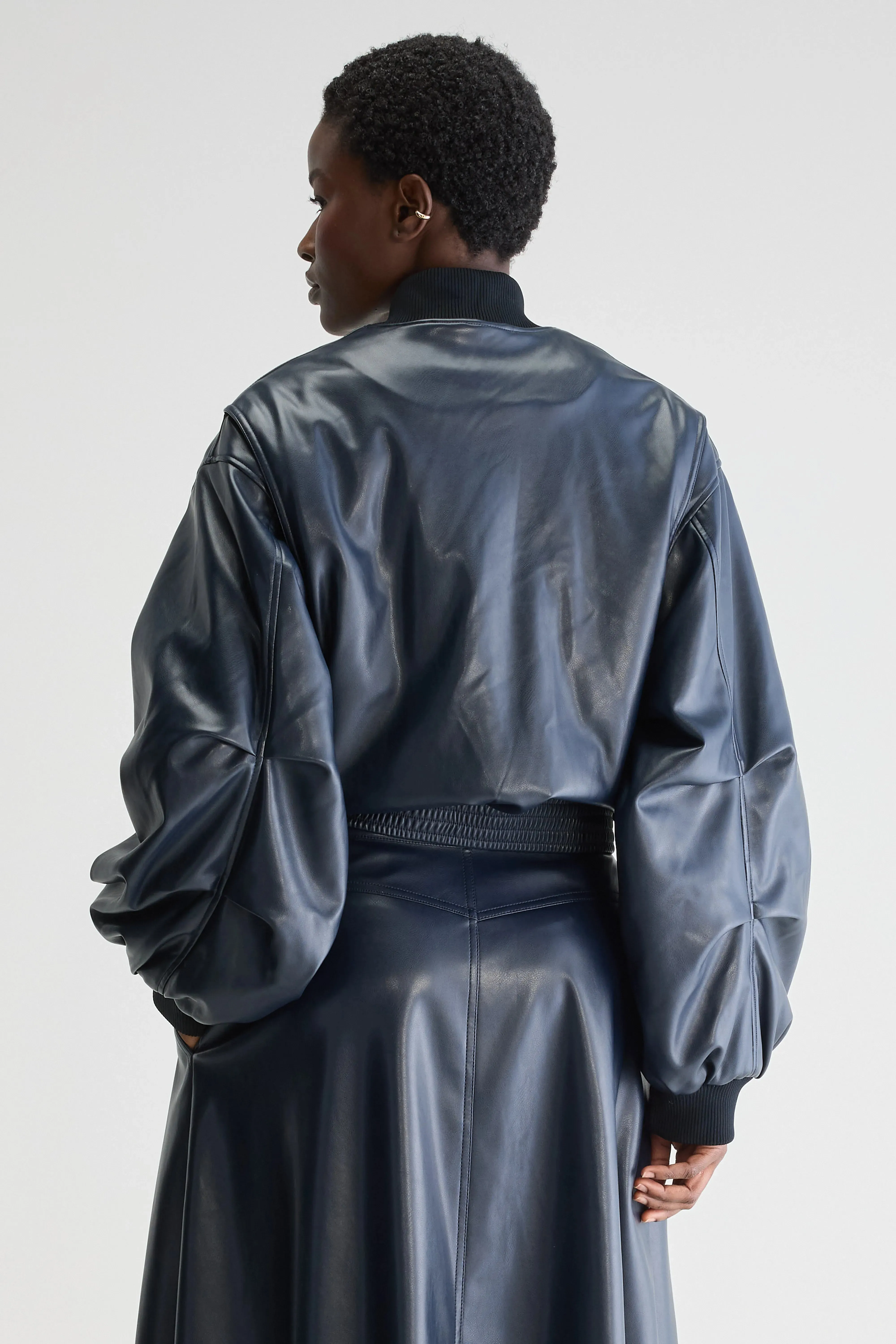 Hiko bomber jacket (251 / W / CAPTAIN) Rugged Build