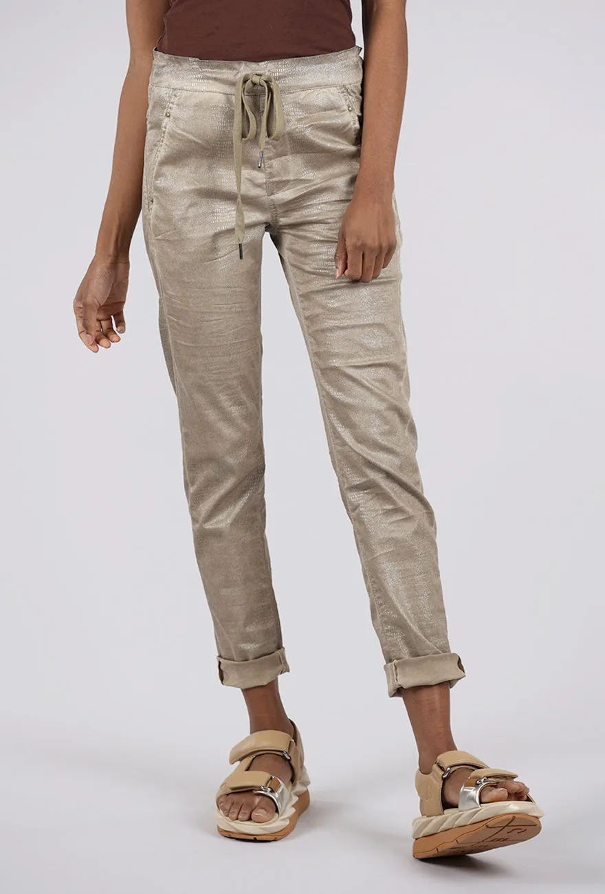 Iconic Stretch Denim, Cream Formal Look Striped Pattern