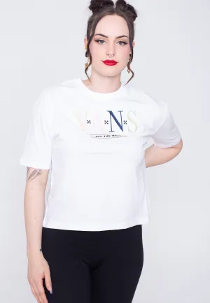 Day-to-Night Look Feminine Touch Vans - Burn Slow White - T-Shirt