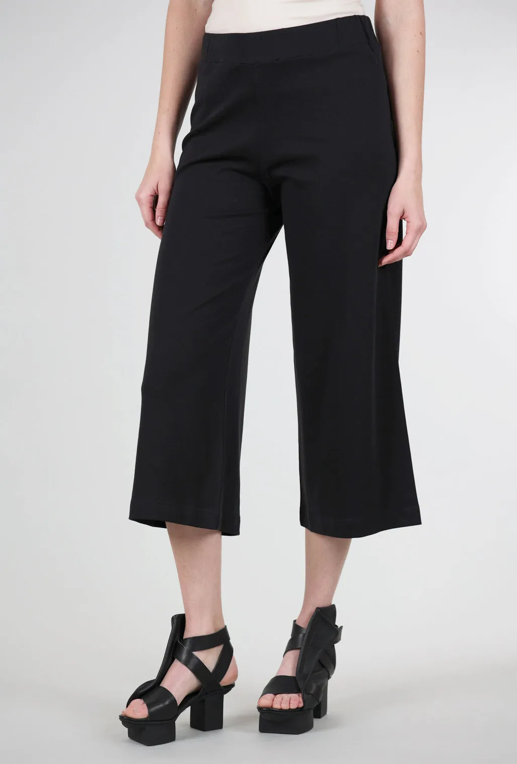 Jersey Gaucho Pant, Black Easy Wear