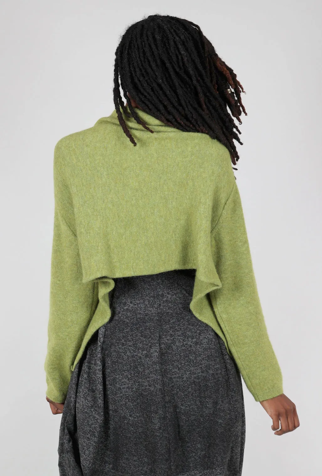 KC Crop Cardie, Oliva Lightweight Material