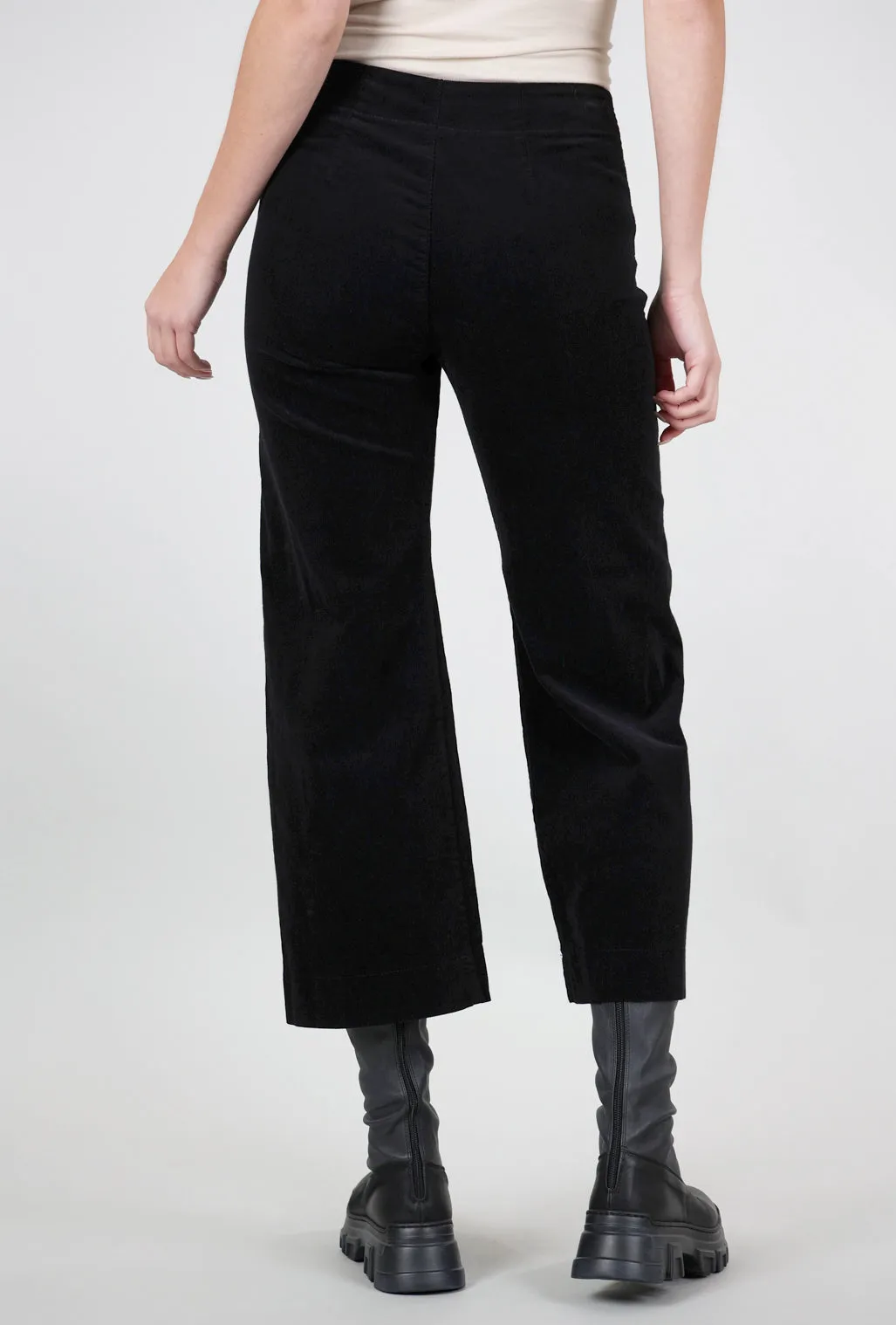Knack Cords, Black Trendy Look