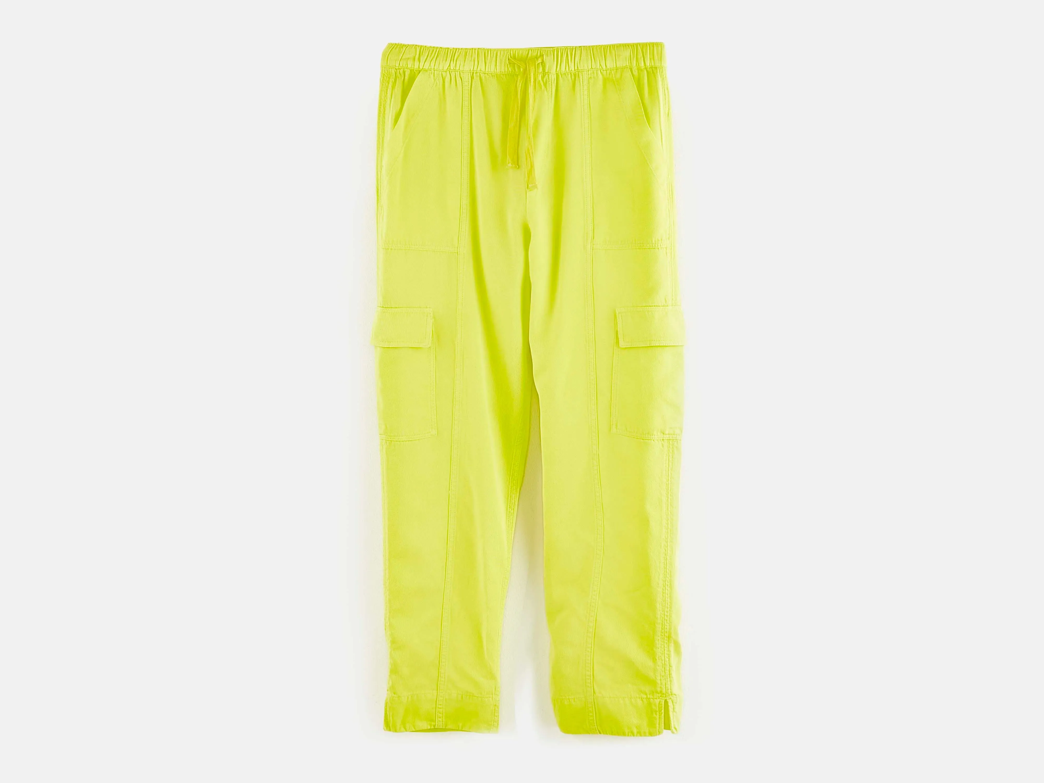 Relax Fit Casual Vibe kunz trousers (241 / W / ILLUMINATING)