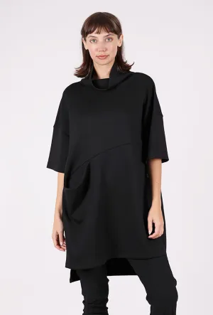 Laba Tunic, Black early winter match