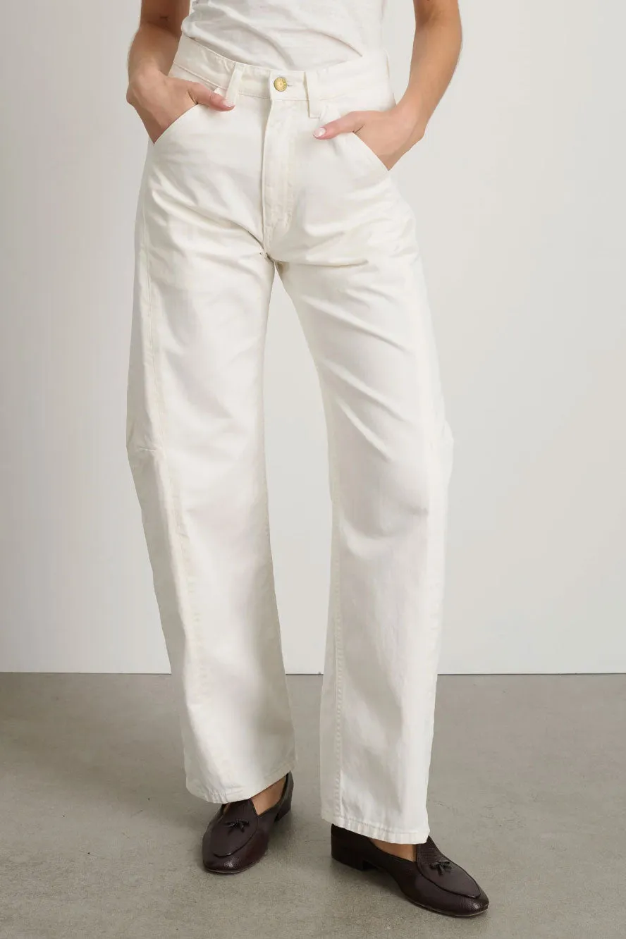 Lange Lasso Chalk Chino Chic Silhouette