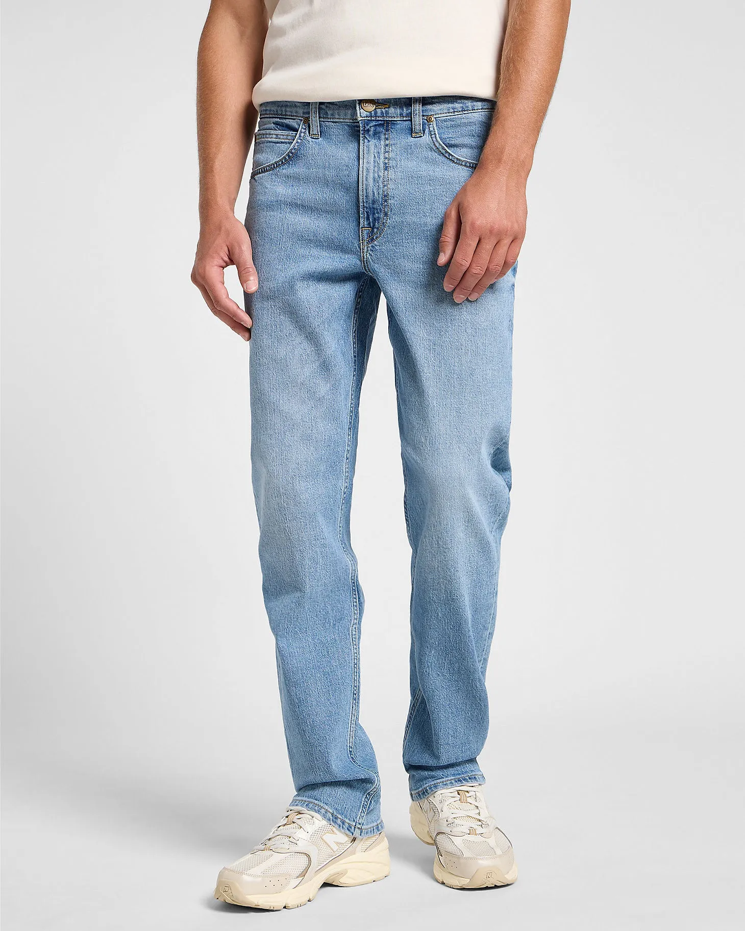 Lee Brooklyn Straight Lightweight Regular Fit Mens Jeans - Horizon Blue | Lee Jeans | JEANSTORE