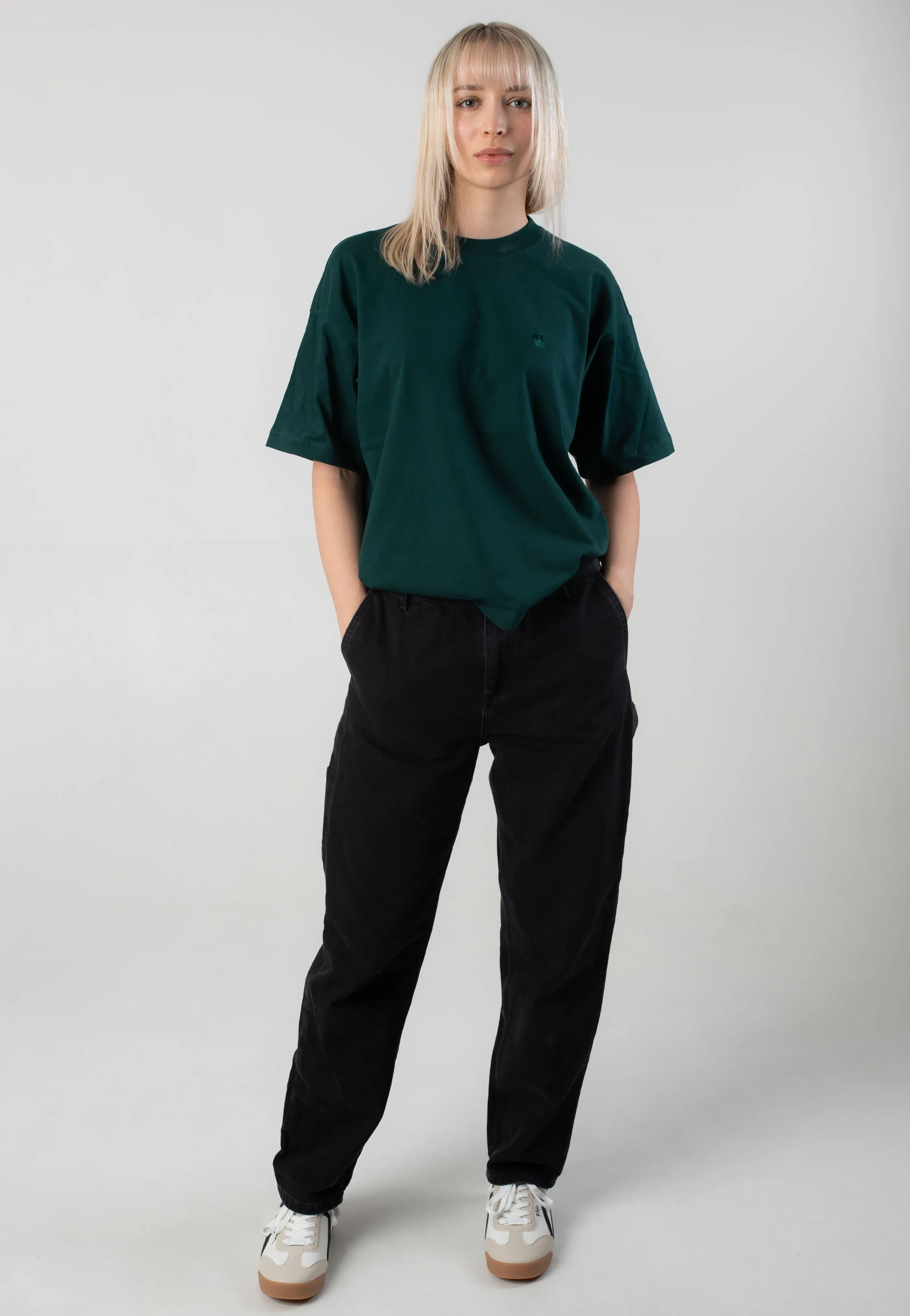 Lightweight Comfort Carhartt WIP - W' Chester Dark Fir - T-Shirt