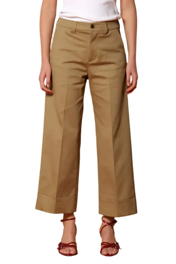 Lightweight Feel New York Studio Cropped Pant