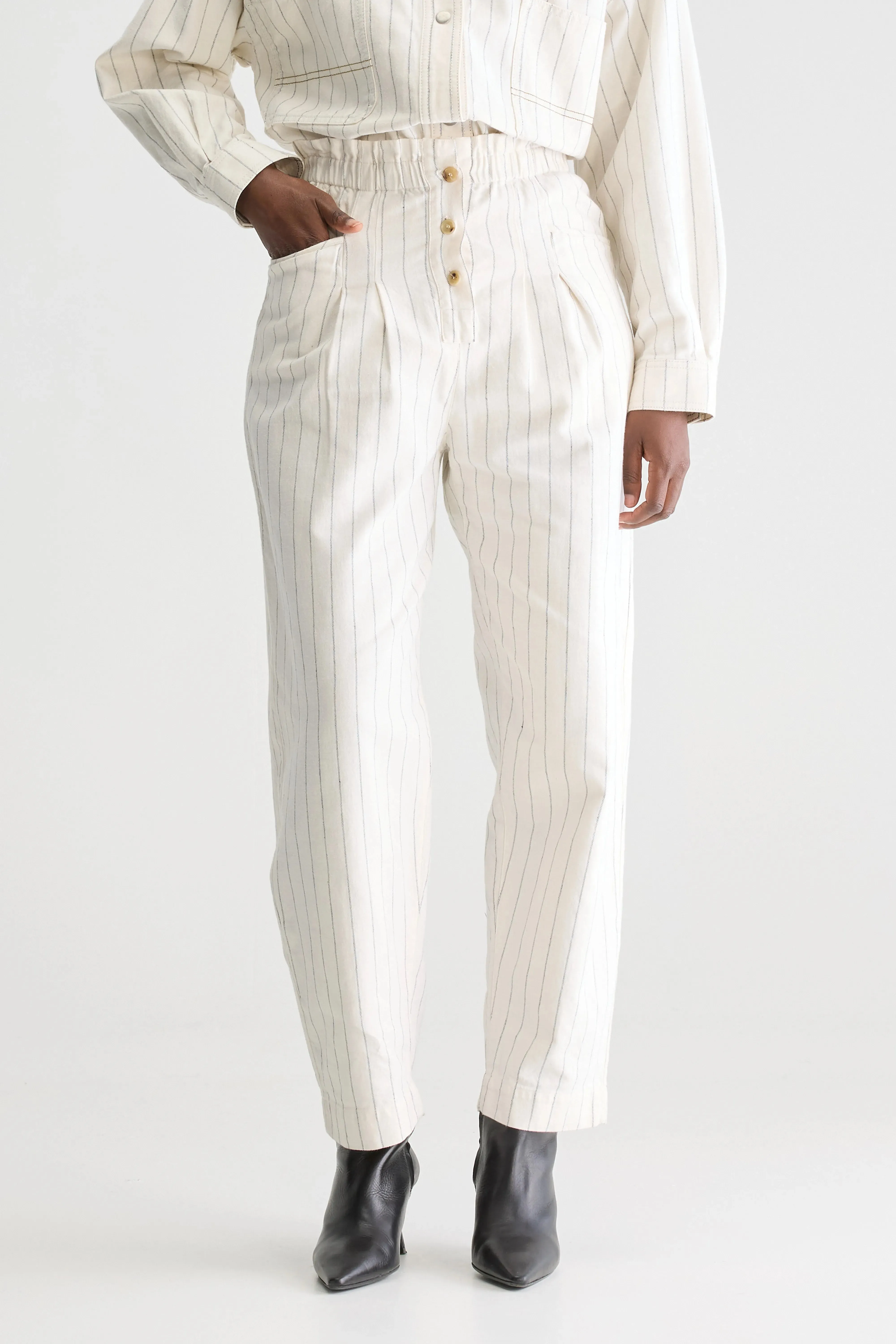 Lilo paperbag trousers (251 / W / STRIPE A) Smooth Fabric