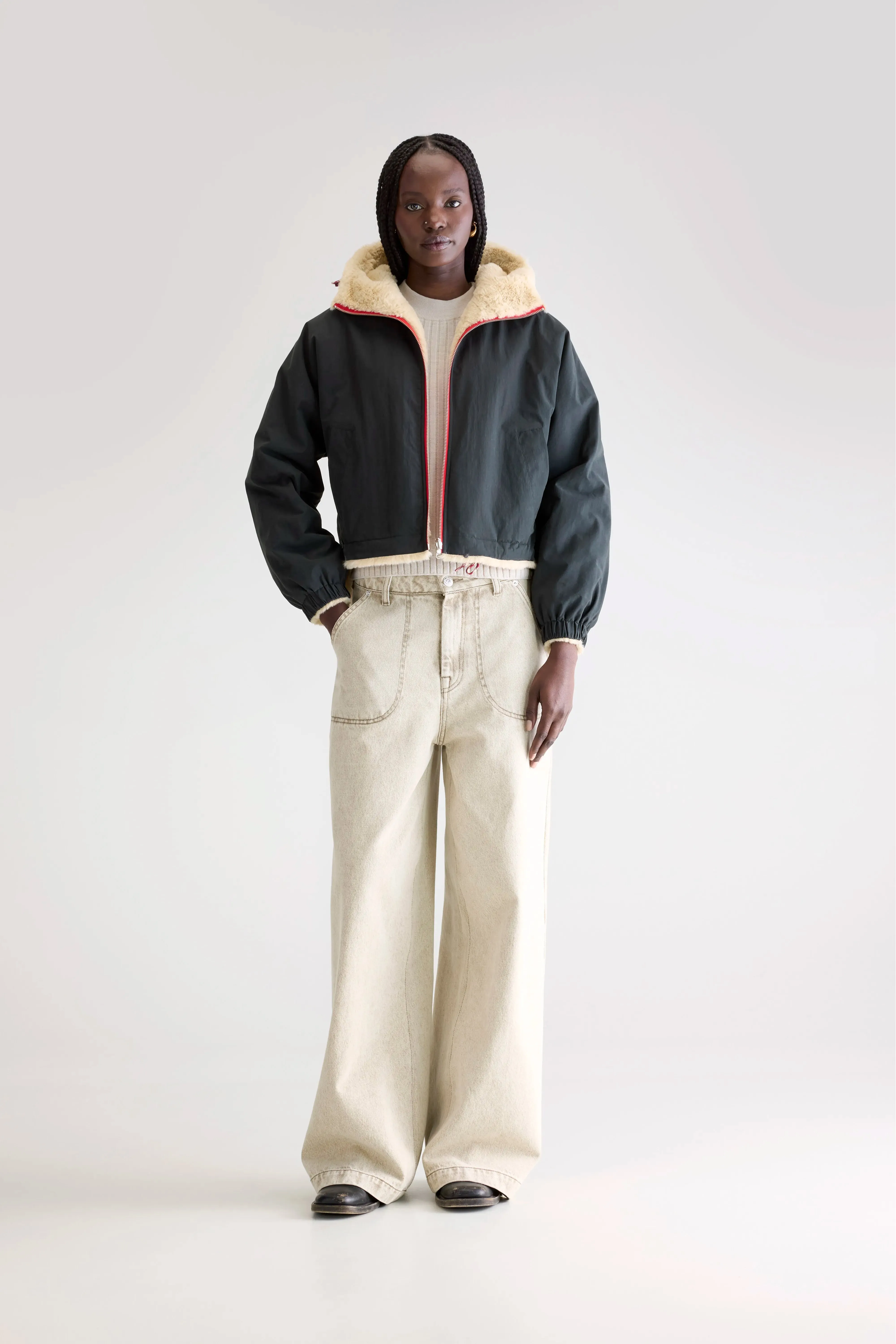 Loud hooded jacket (242 / W / PIRATE) Stylish Fit