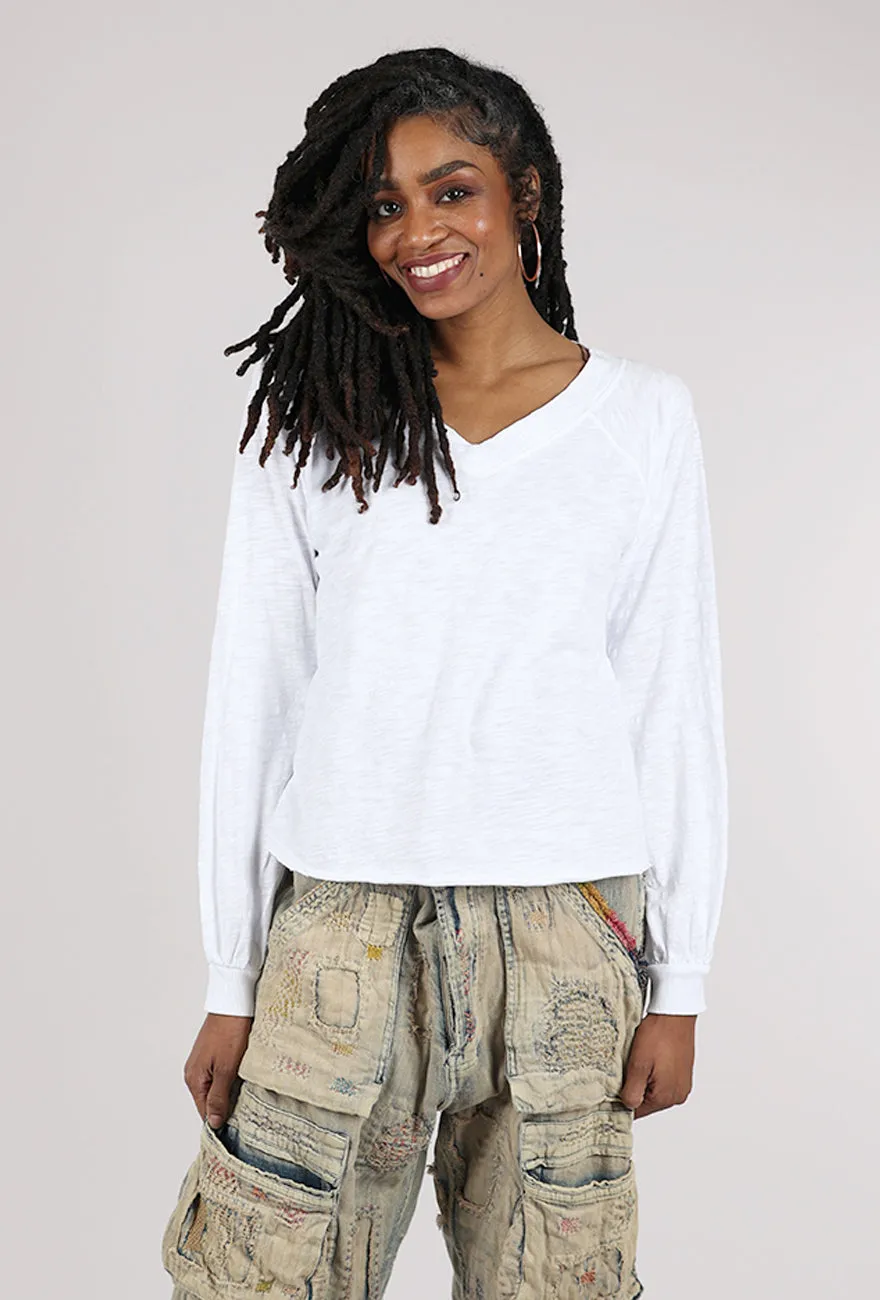 Edgy Tight fit sexiness L/S Open V-Neck Tee, White