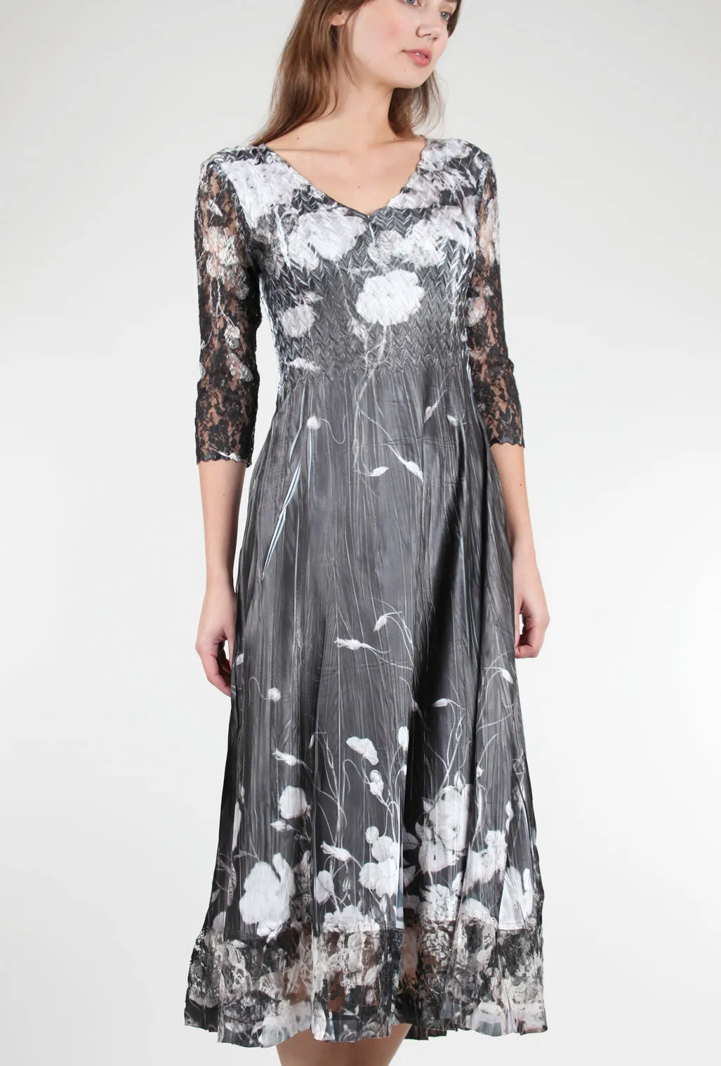Luxury Outfit Lace Sleeve Charmeuse Dress, Black Opium