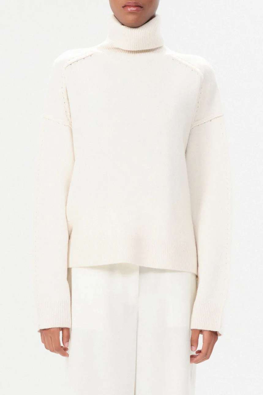 Melian Ecru Jordan Turtleneck Base Essential