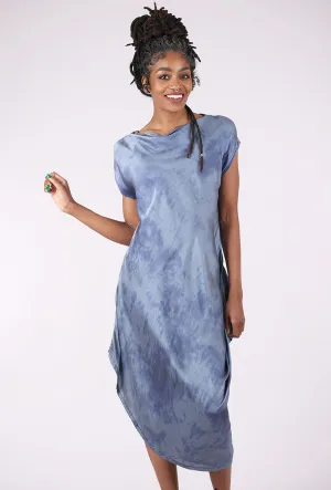 Messy Dye Siren Dress Coal, Coal Travel Wear