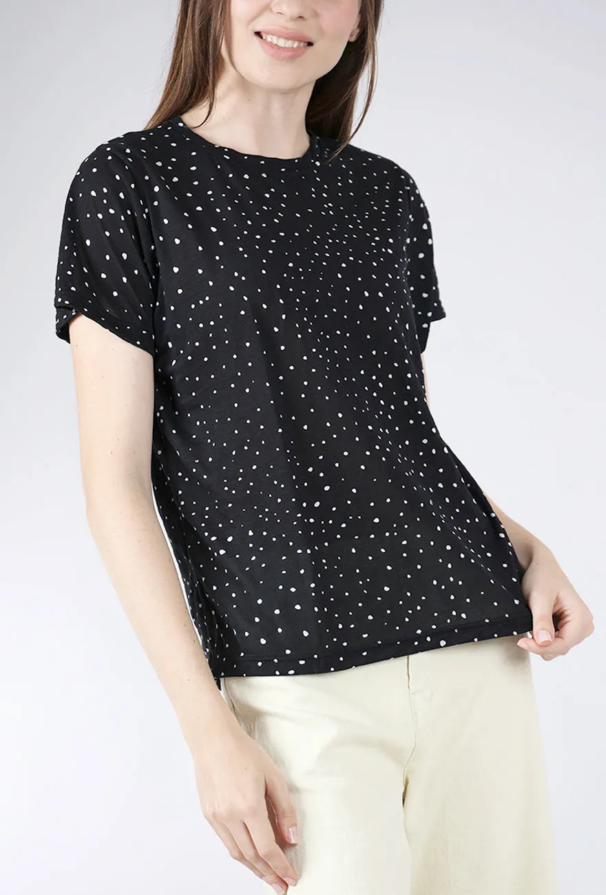 Mika Tee, Black Dot Mythical theme