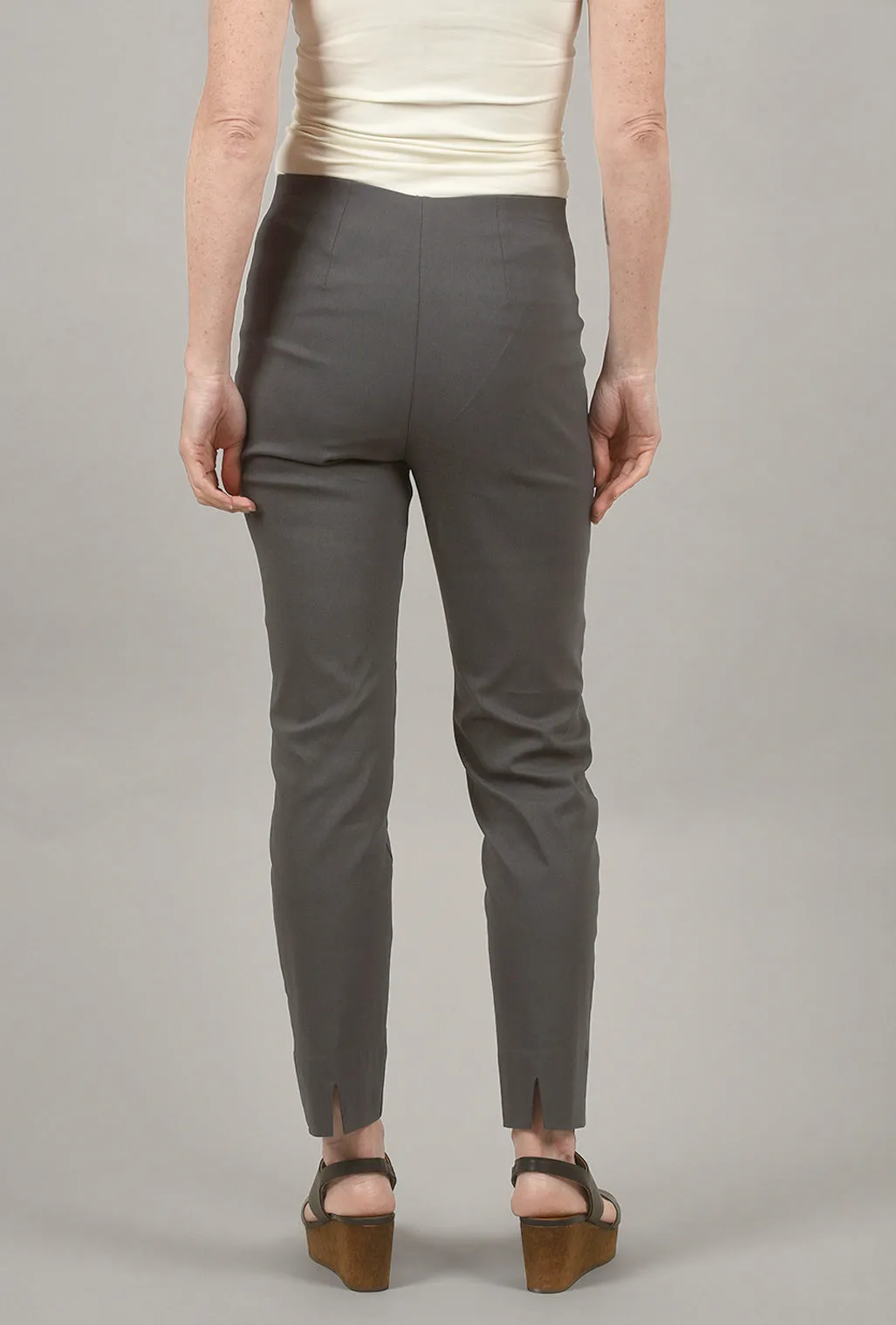 Milo Pant, Dark Gray Clean Style