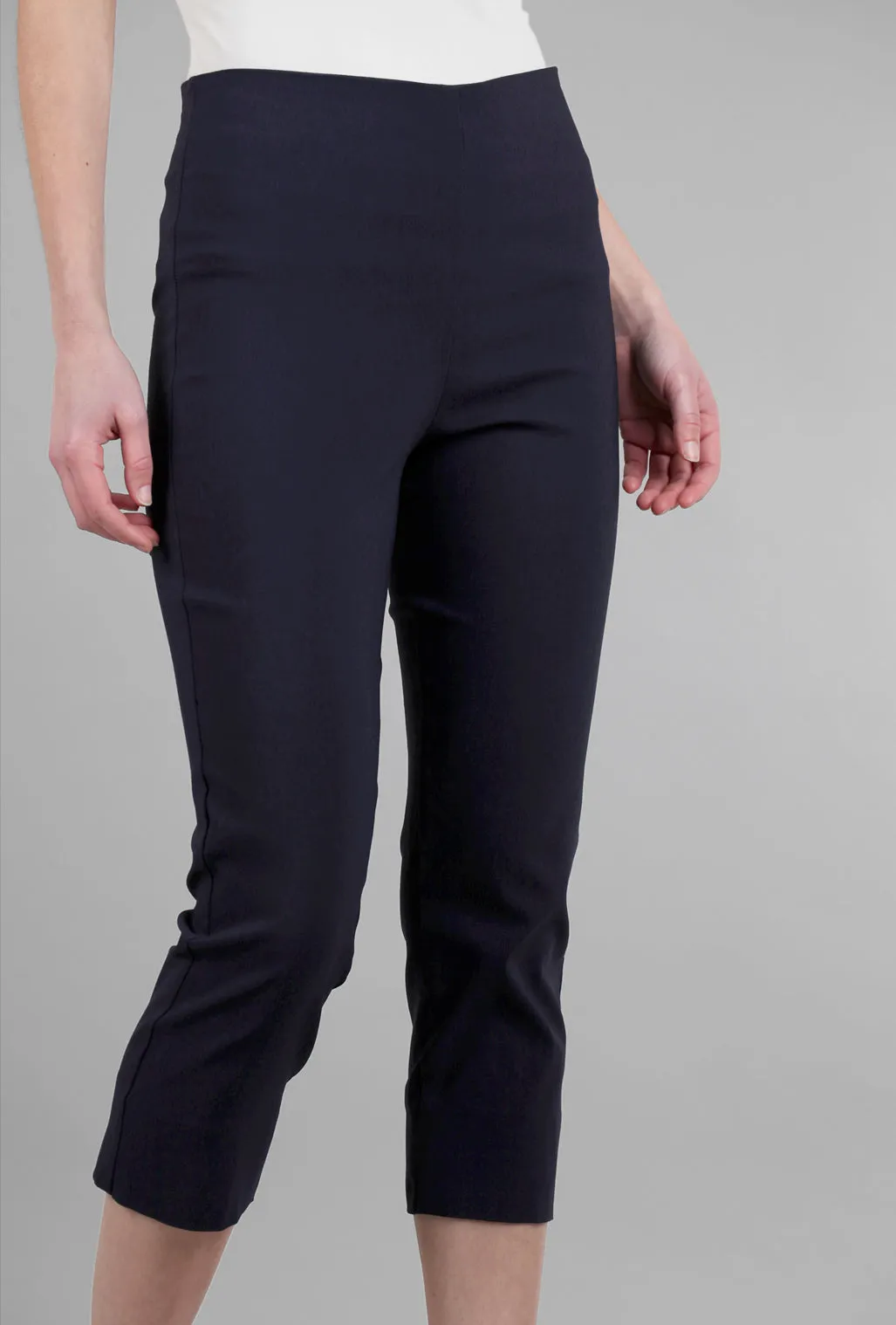 Mindy Cropped Pant, Navy Classic Cut