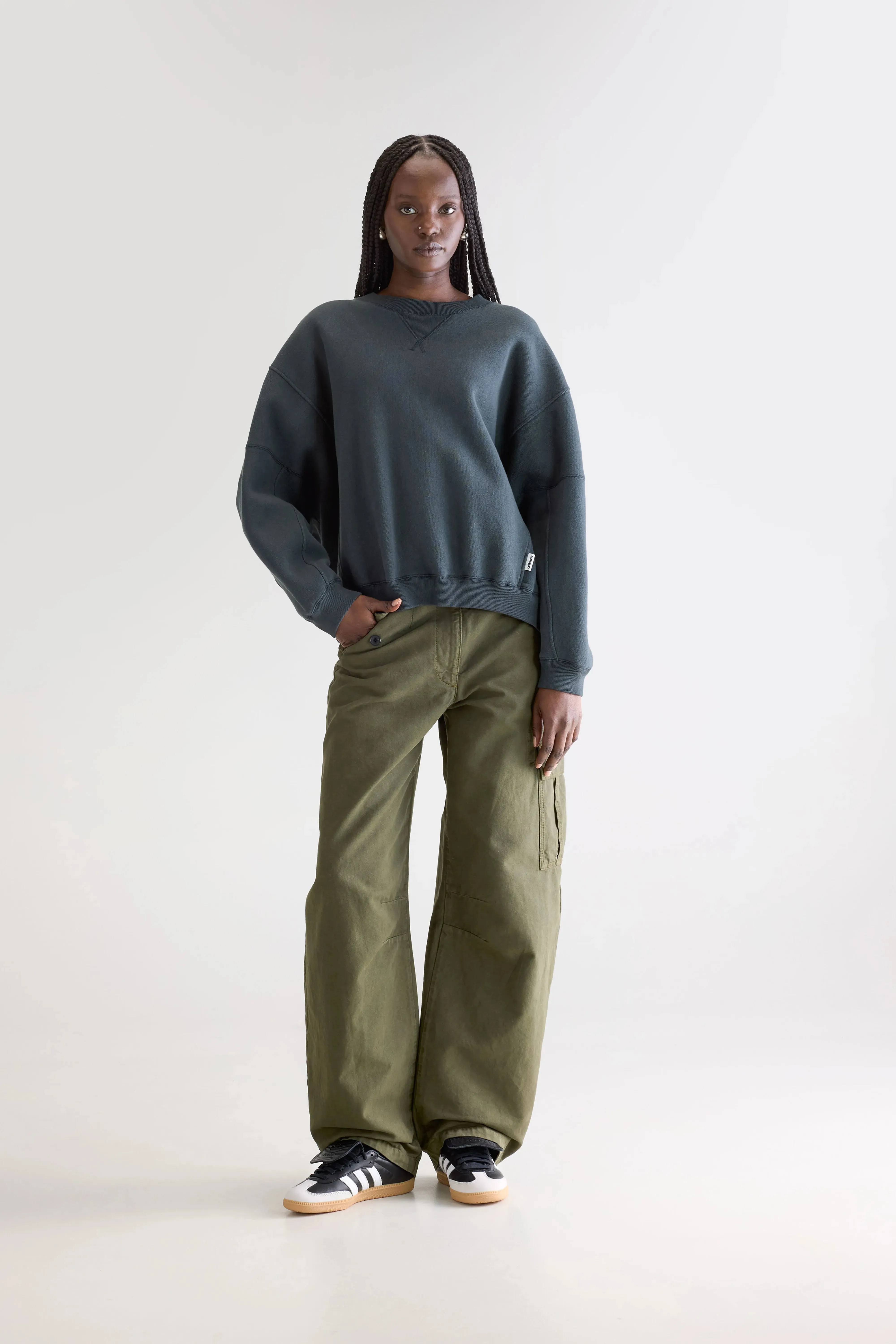Modern pieces Flips crewneck sweatshirt (252 / W / PIRATE)