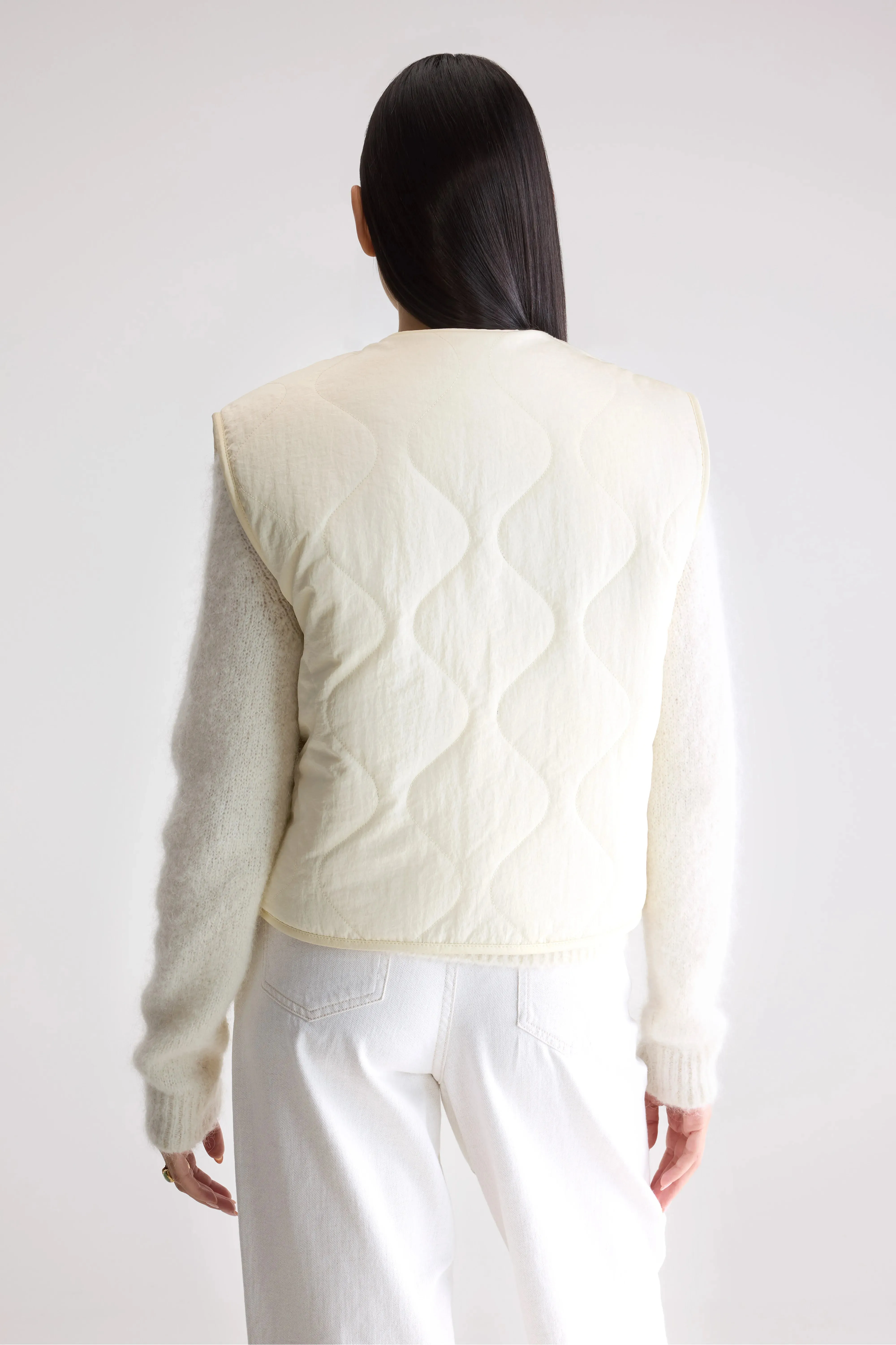 Neutral Tone Piece Eloise sleeveless jacket (252 / W / BUTTER)