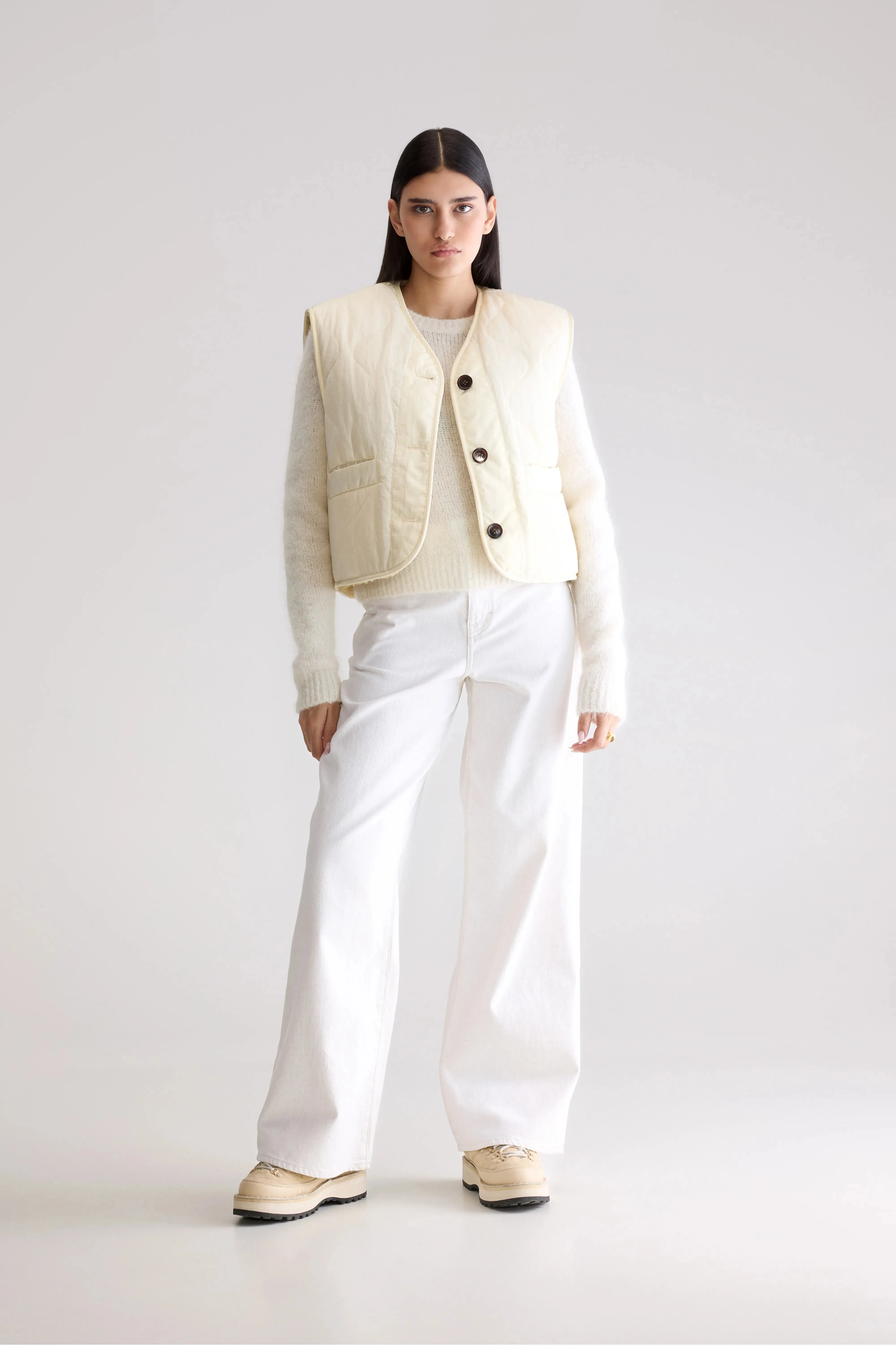 Neutral Tone Piece Eloise sleeveless jacket (252 / W / BUTTER)