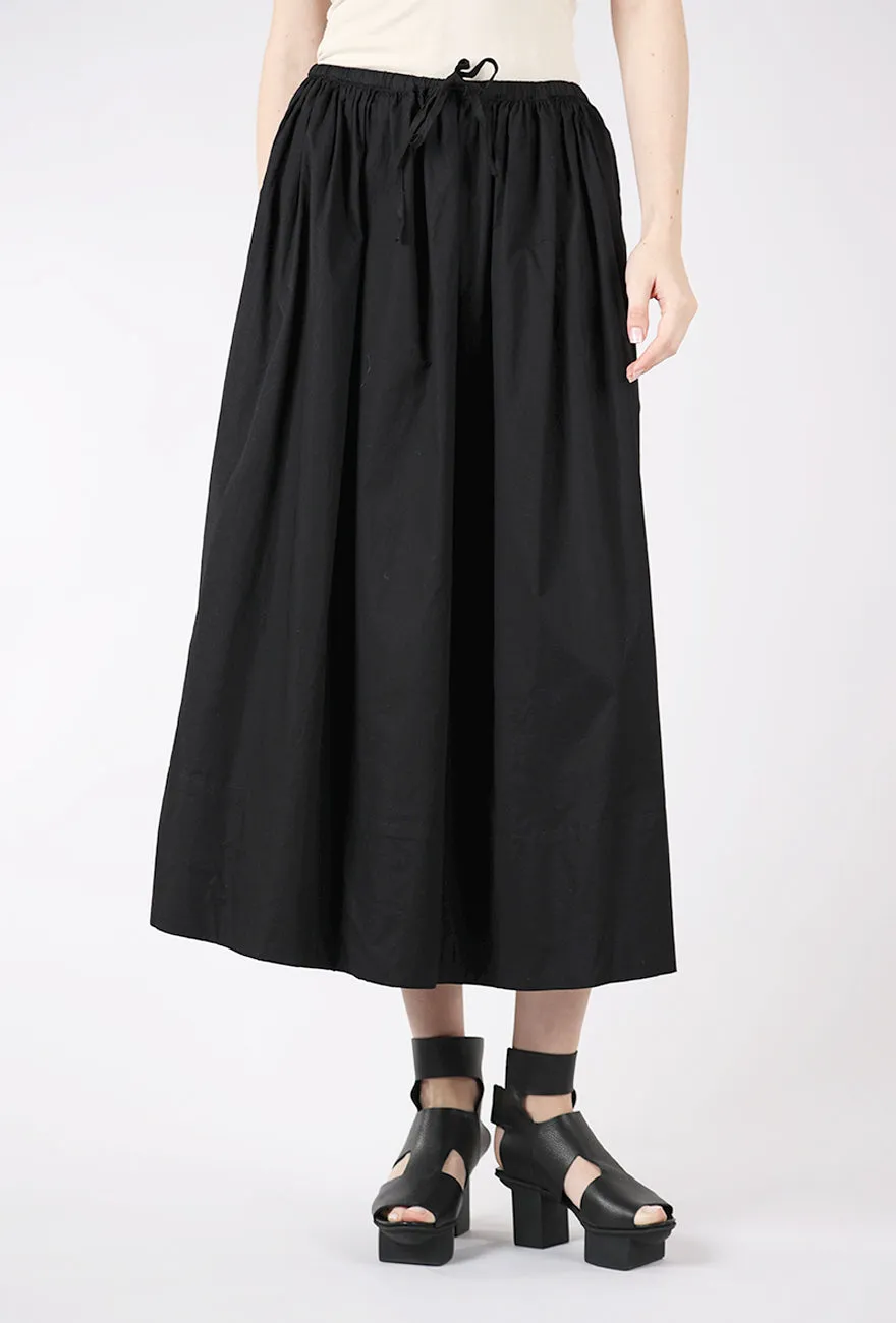 Noelle Poplin Maxi Skirt, Noir Sleek modern