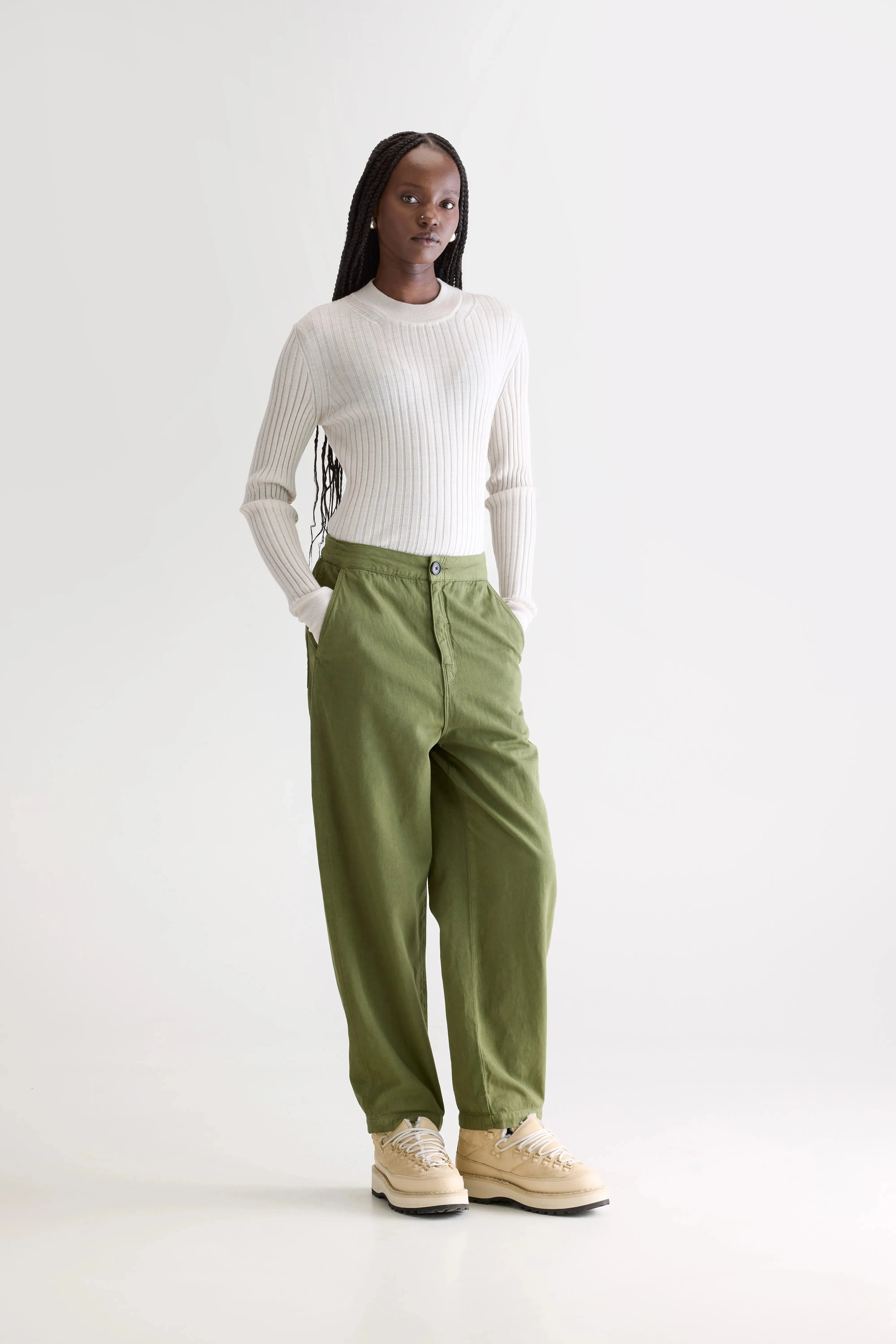 Pasop relaxed trousers (252 / W / ARMY) Versatile Fit